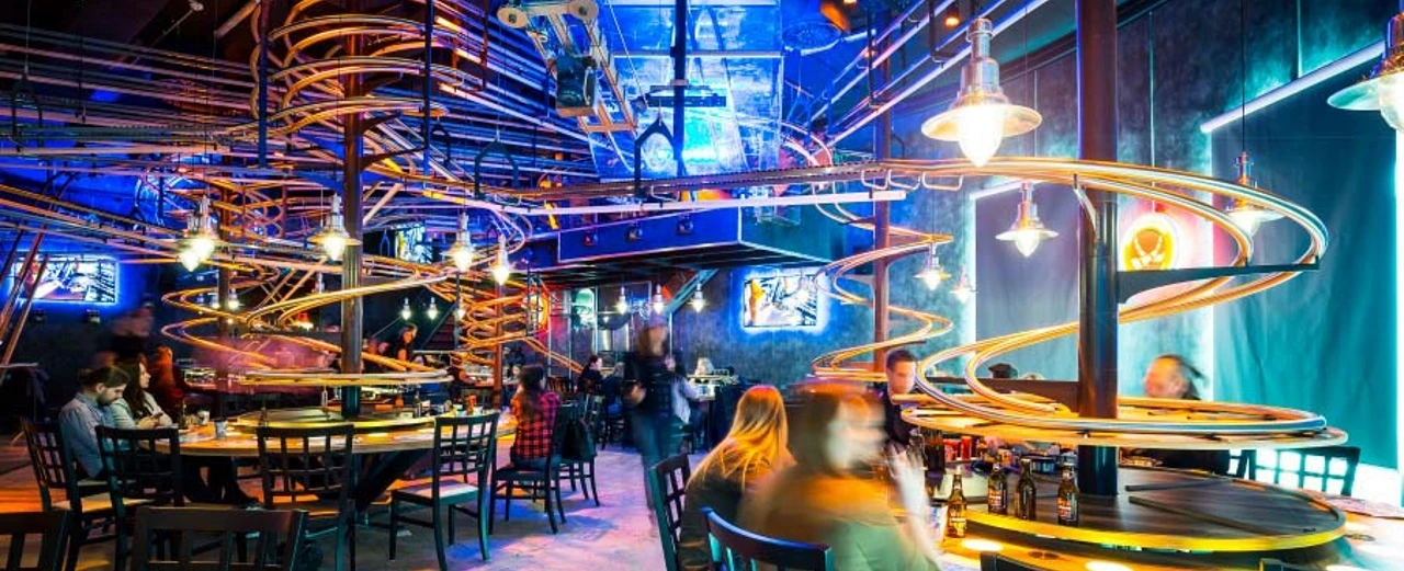 © Rollercoaster Restaurant