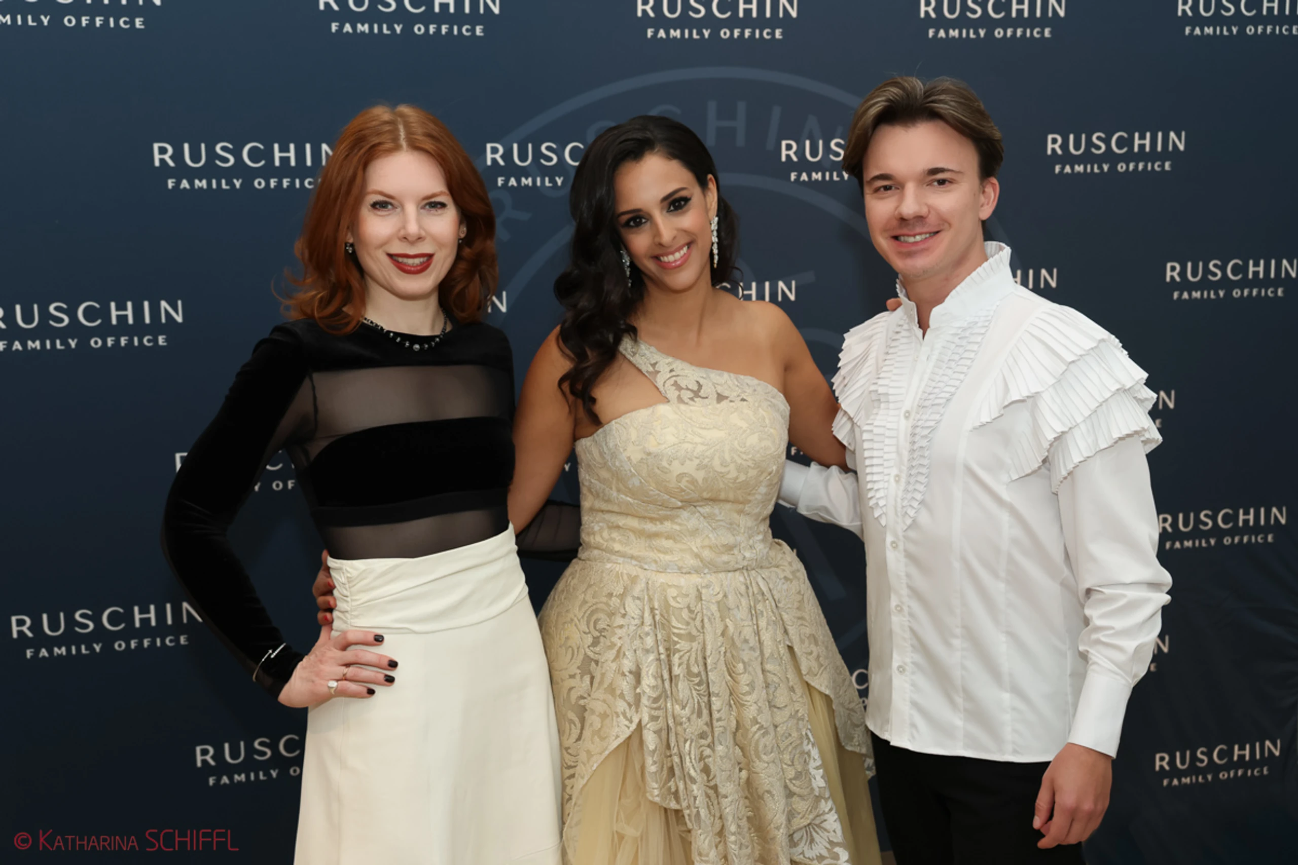 Hila Fahima in Concert im Dorotheum Wien