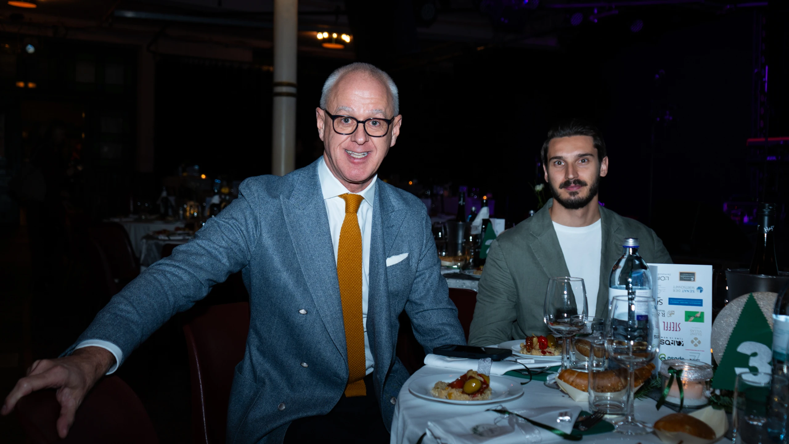 Managerinnen und Manager machen Musik