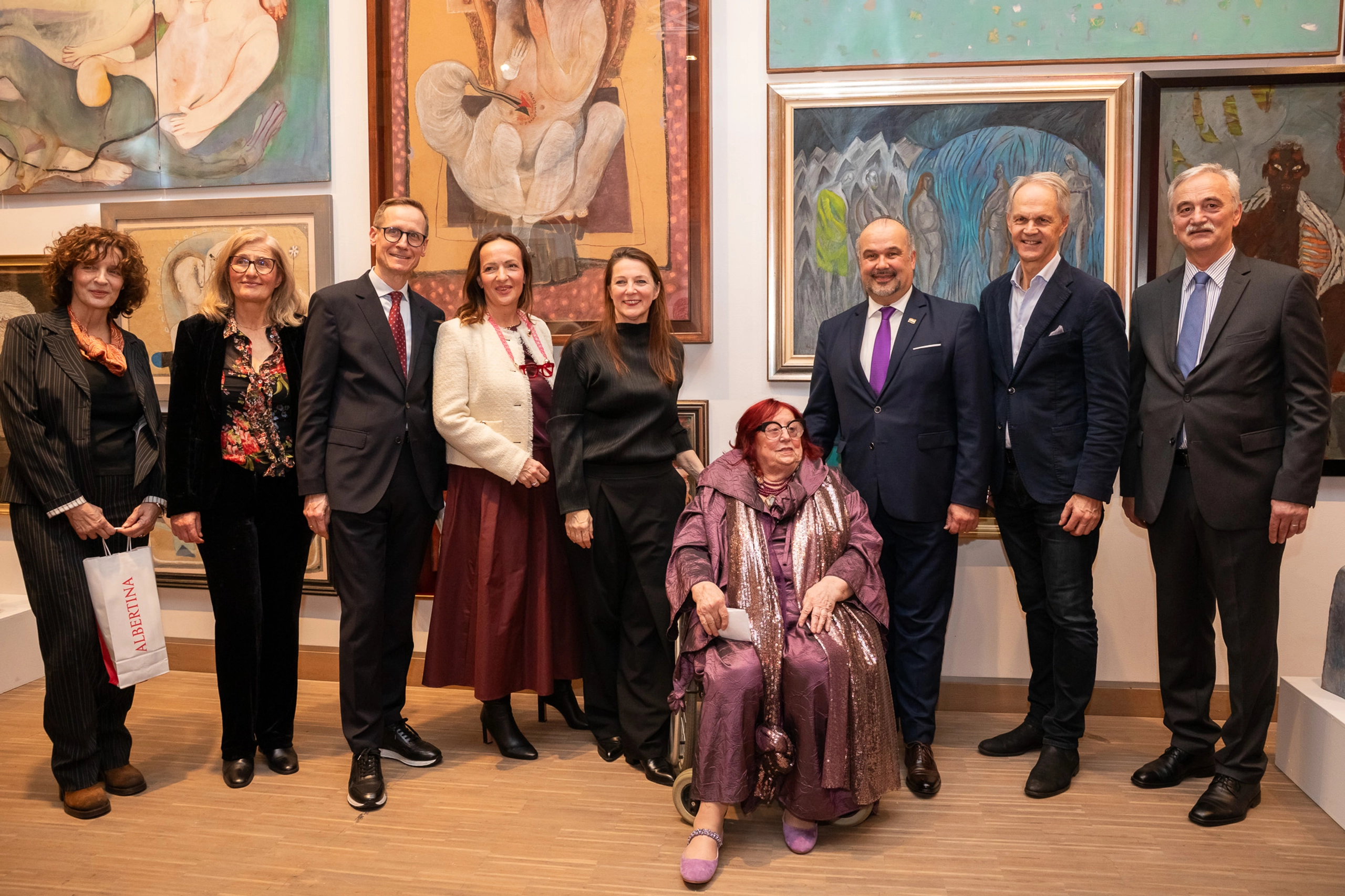 „Schaum der Tage“: Ausstellung zeitgenössischer kroatischer Kunst in Wien eröffnet