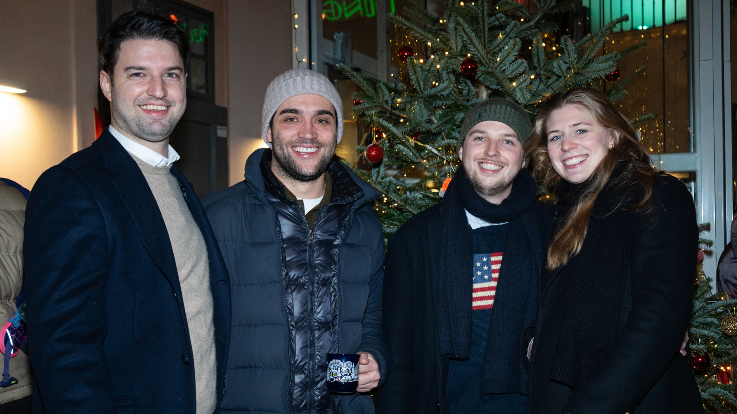 Charity-Punsch für die „Dudlerei“: Spendenabend in vorweihnachtlicher Atmosphäre