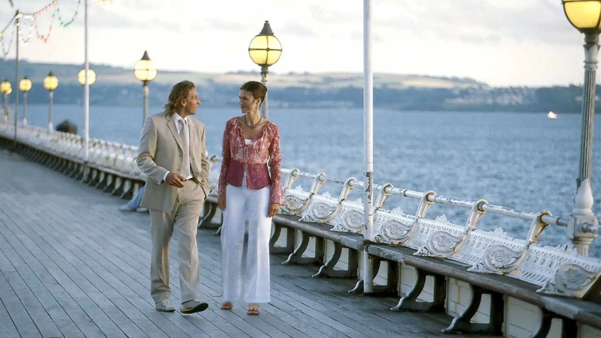 Rosamunde Pilcher: Federn im Wind