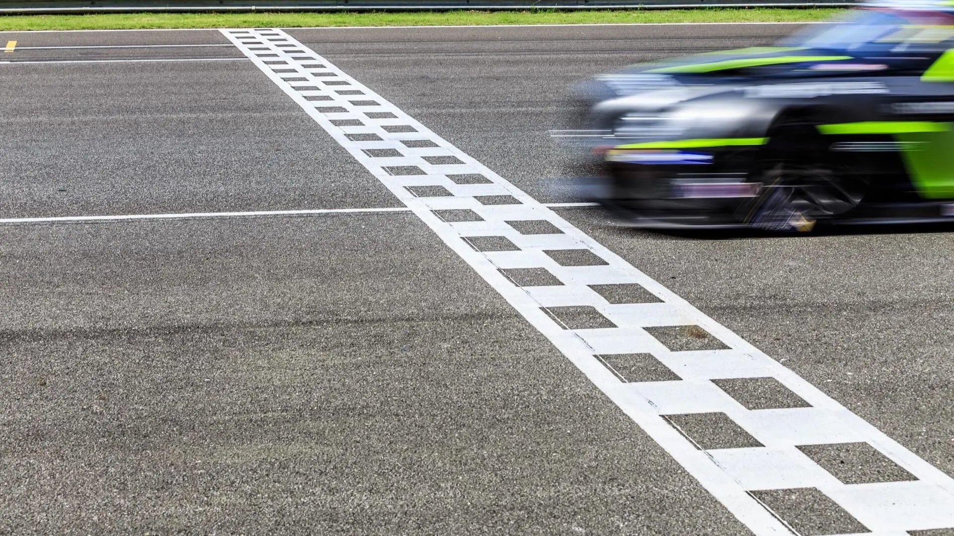 Porsche Mobil 1 Supercup