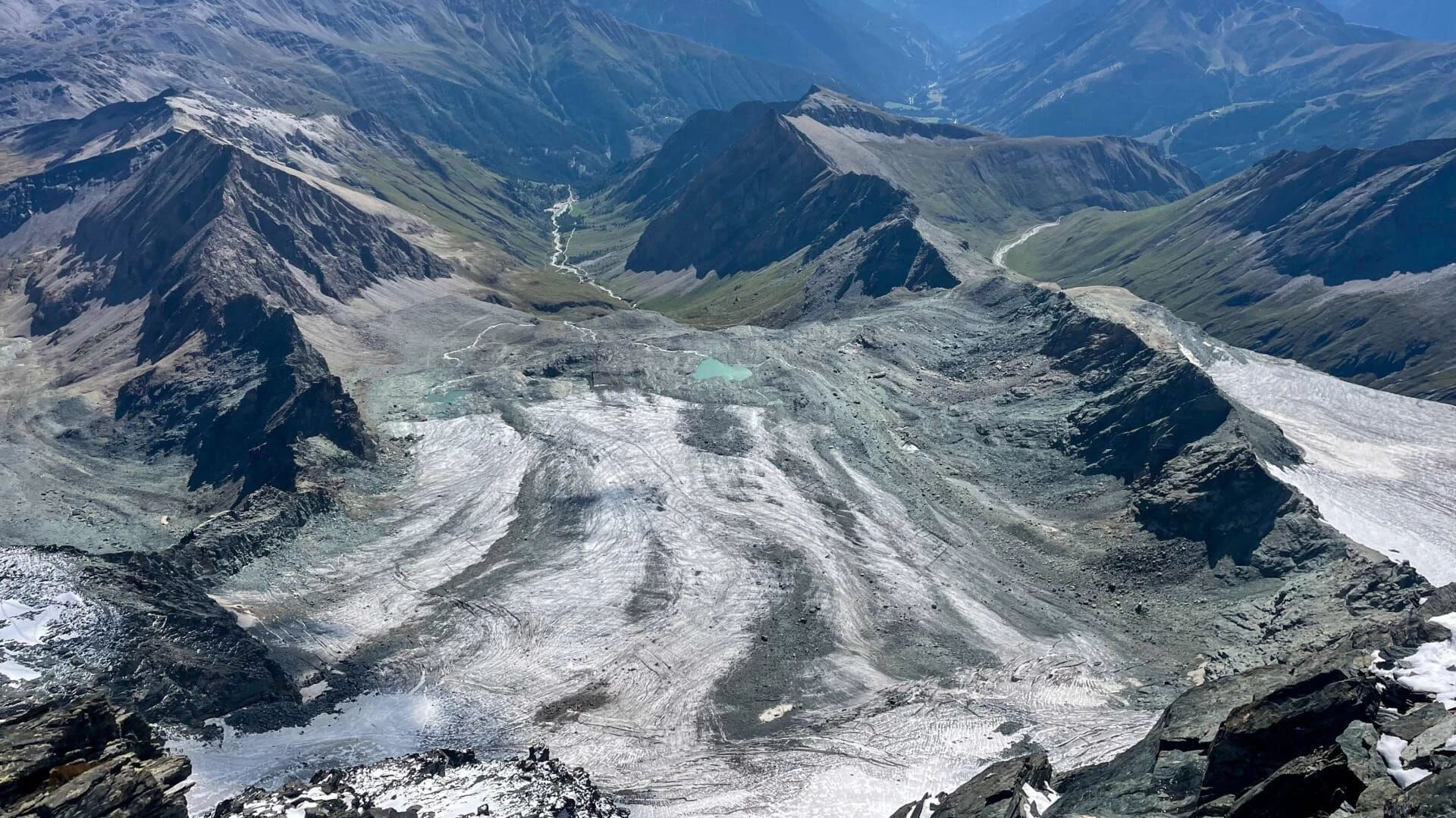 Brüchige Berge