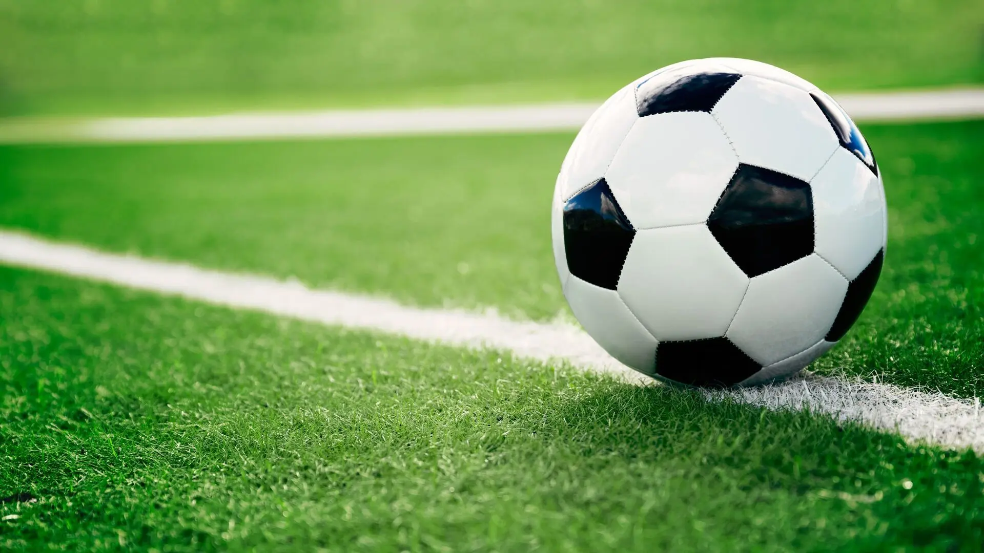 ran Fußball: UEFA U21-EM England - Deutschland (1. Halbzeit)