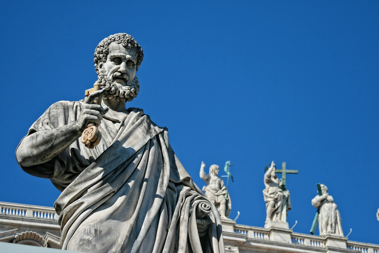 Petrus-Statue