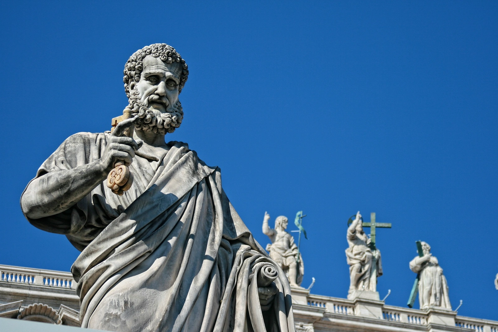 Petrus-Statue
