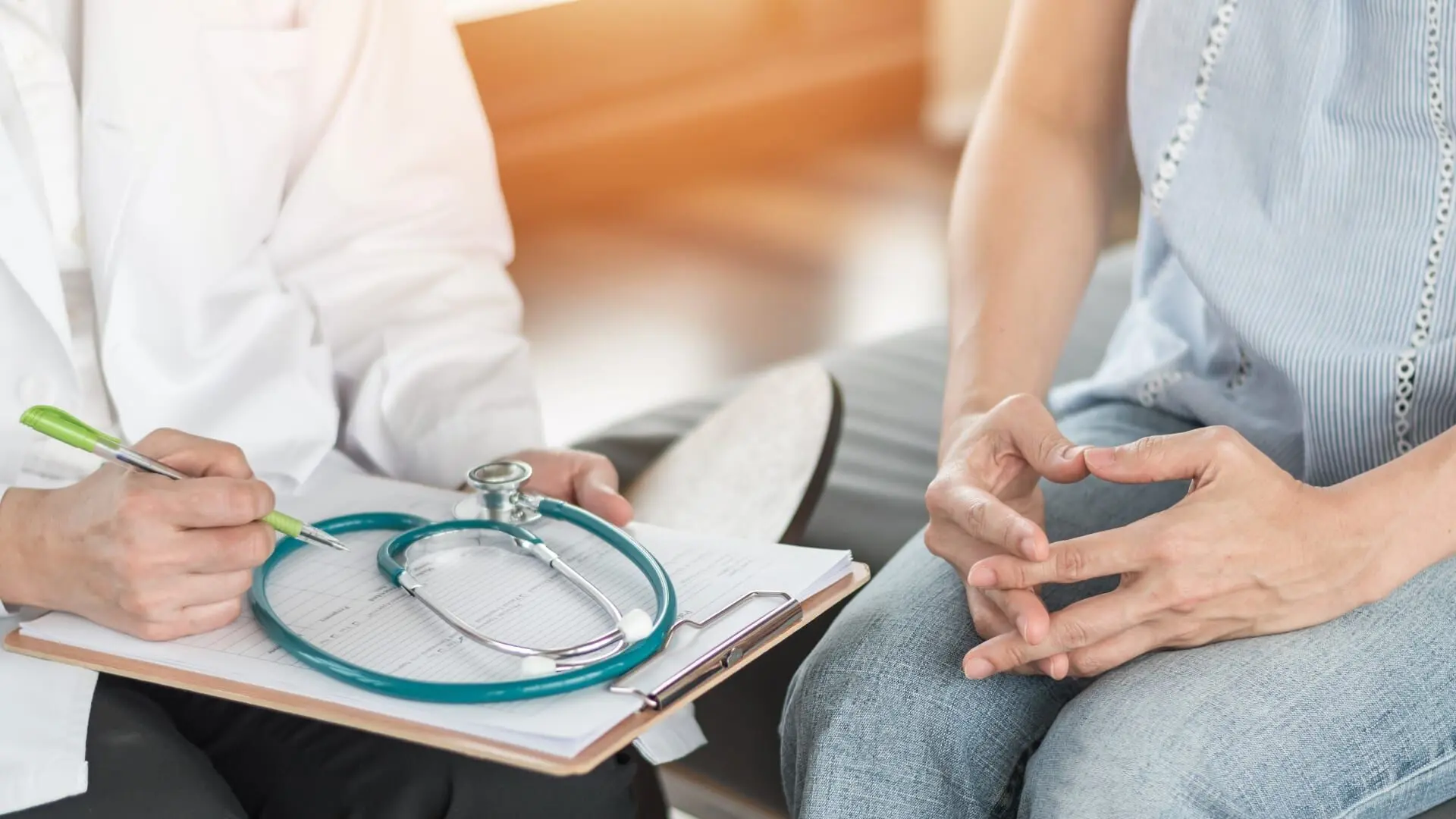 Hautnah - Dermatologen im Einsatz