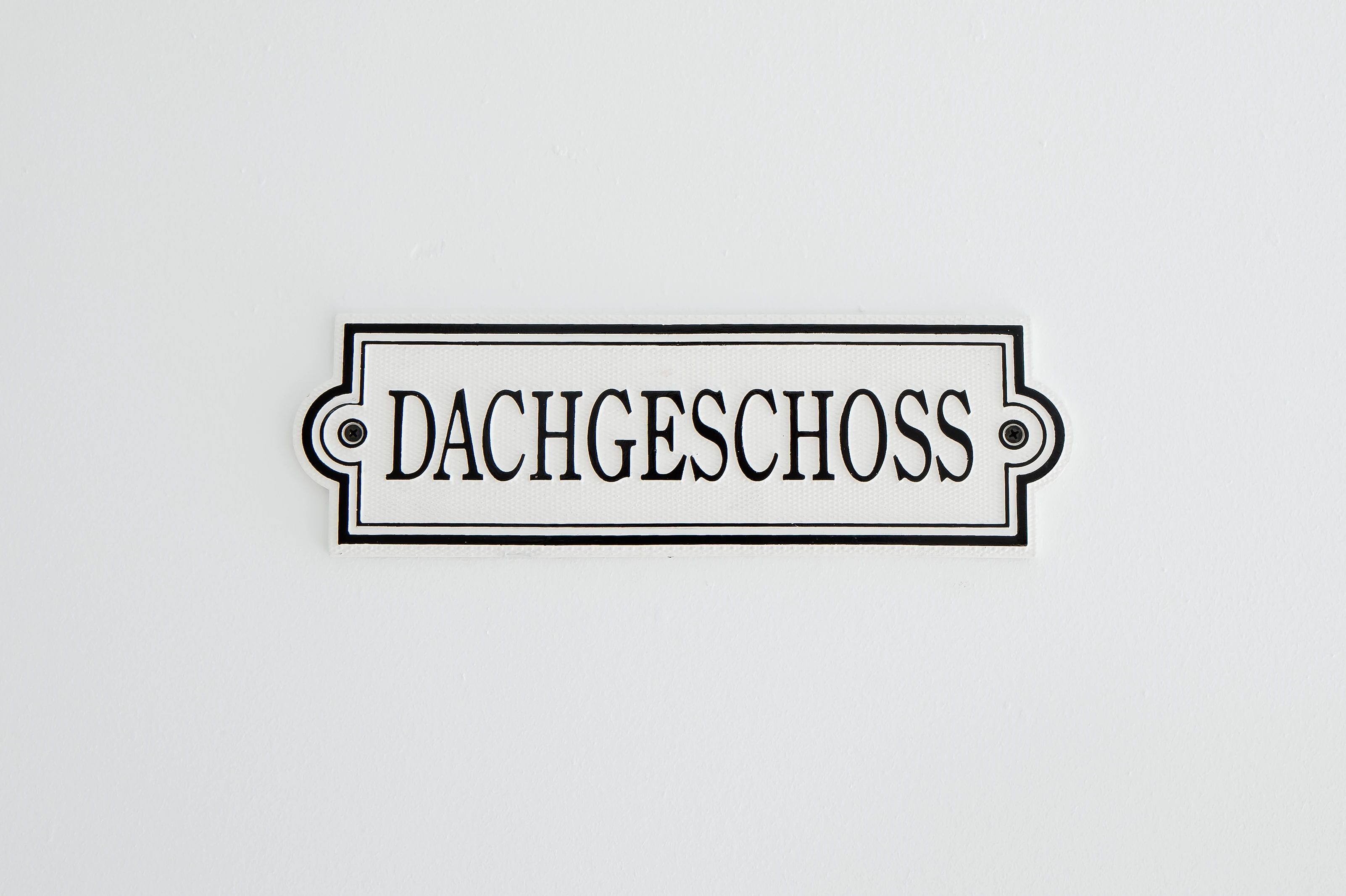 Dachgeschoss Beschilderung