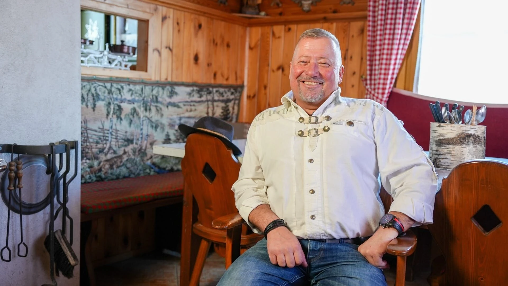 Liebesg'schichten und Heiratssachen
