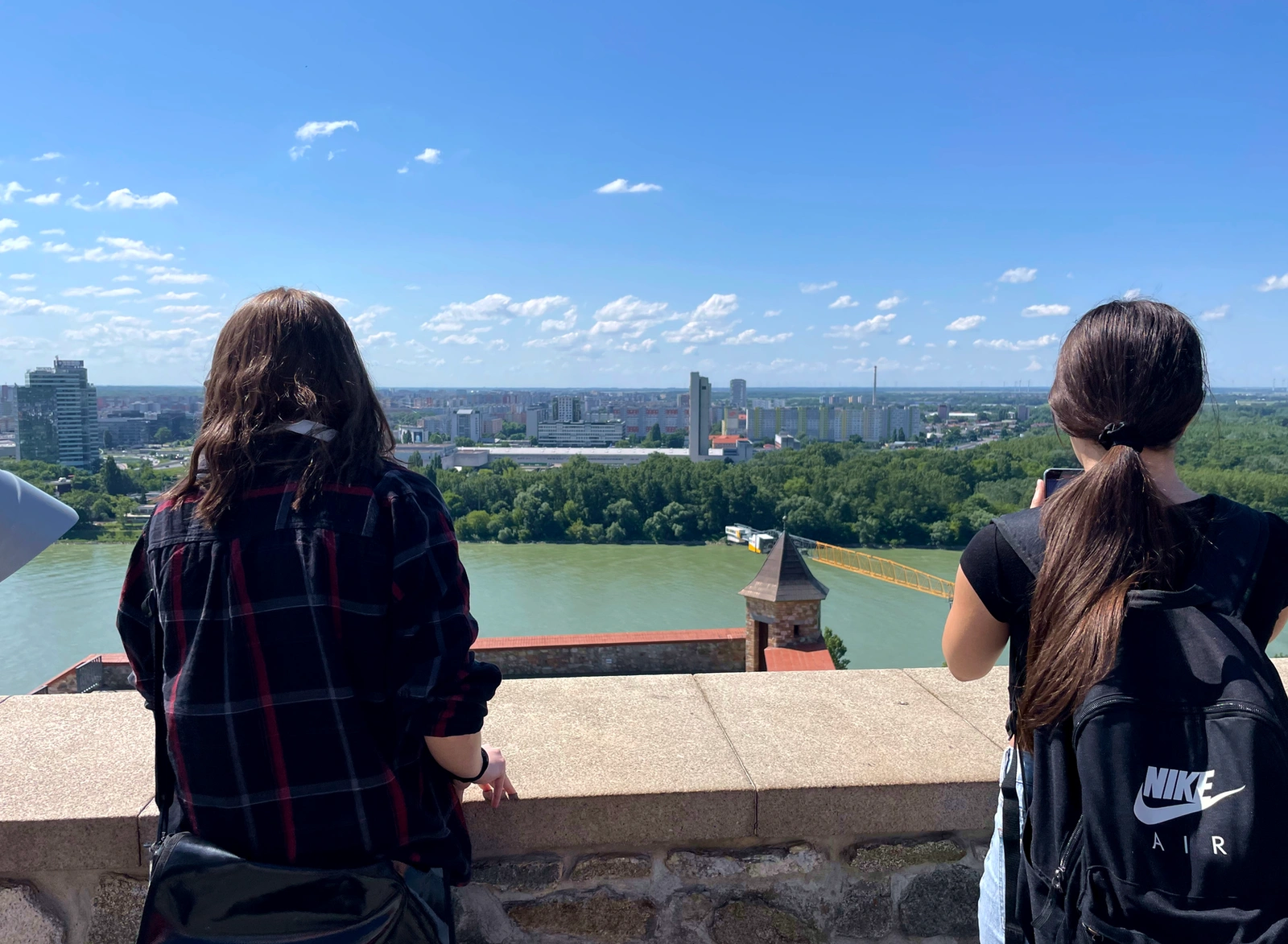Panoramablick von der Burg auf die Stadt