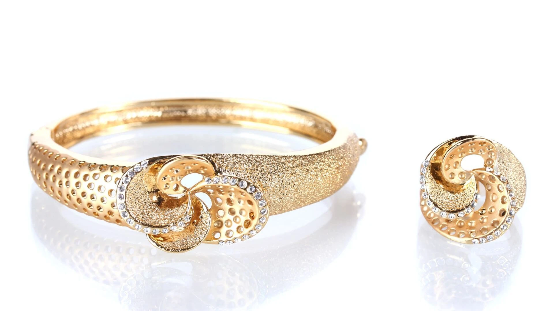 Claris Vienna Jewelry Art