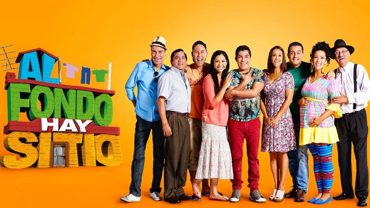 Al Fondo Hay Sitio
