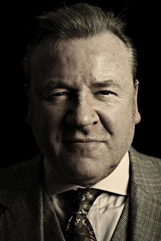 Foto von Ray Winstone
