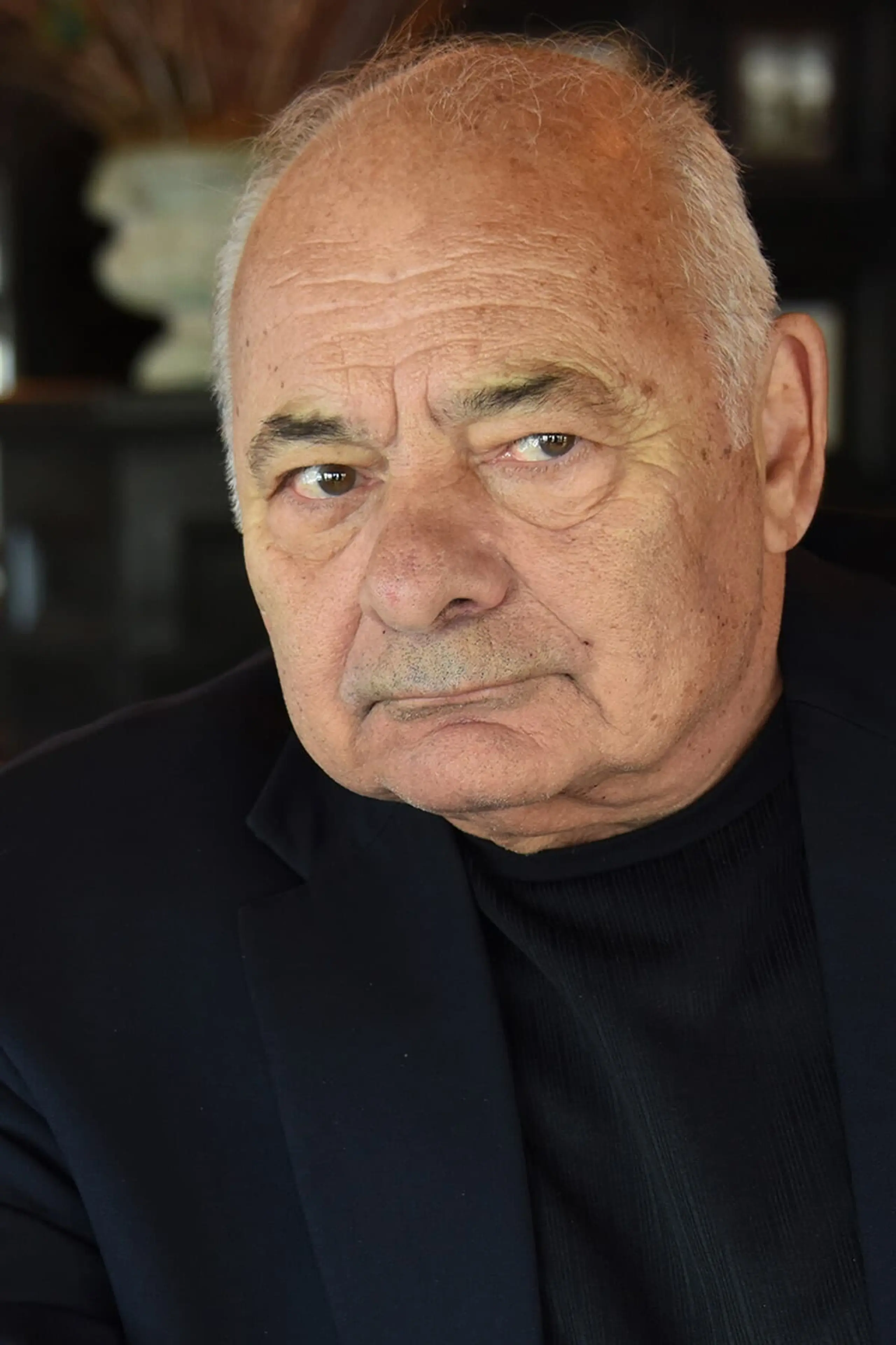 Foto von Burt Young