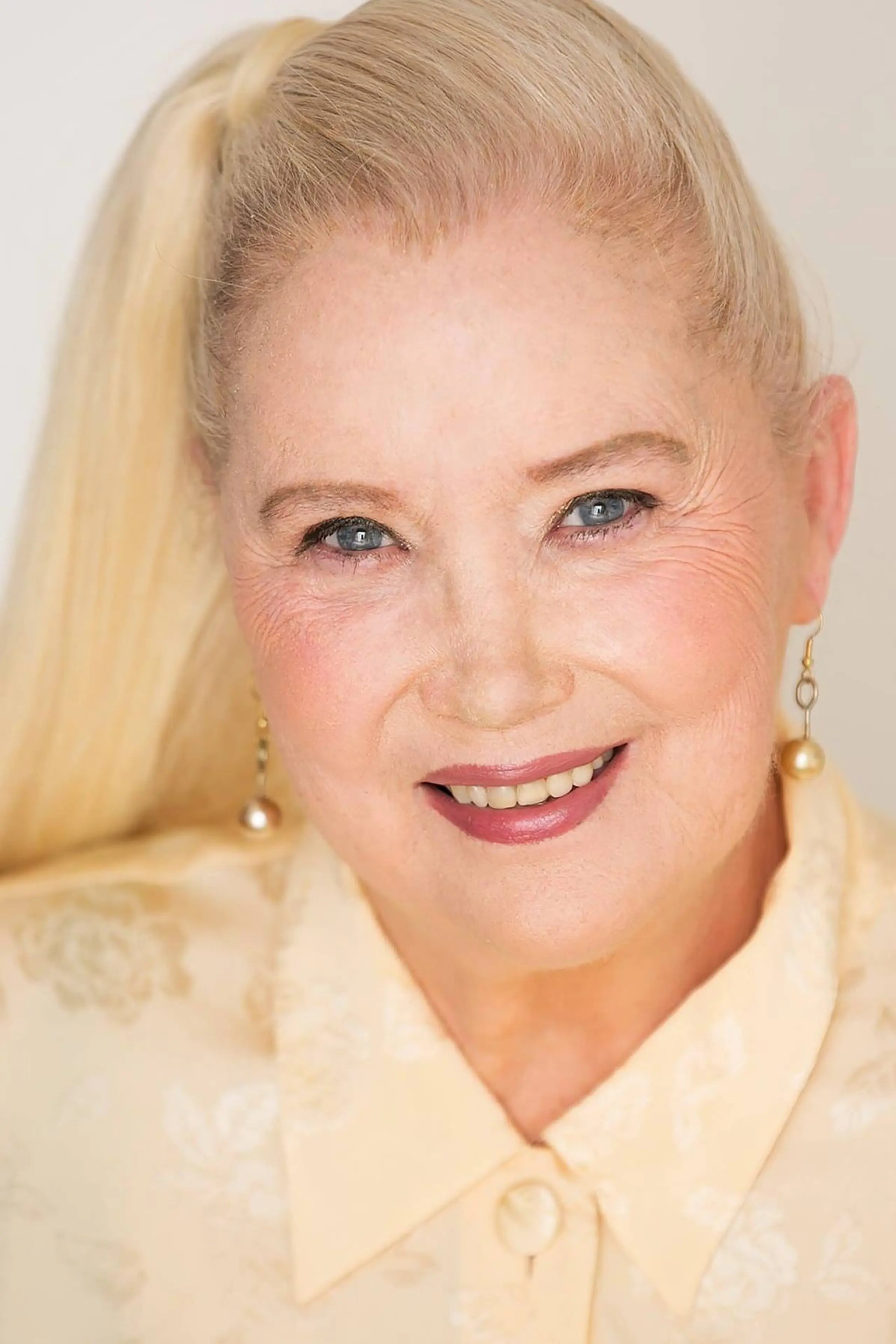 Foto von Sally Kirkland