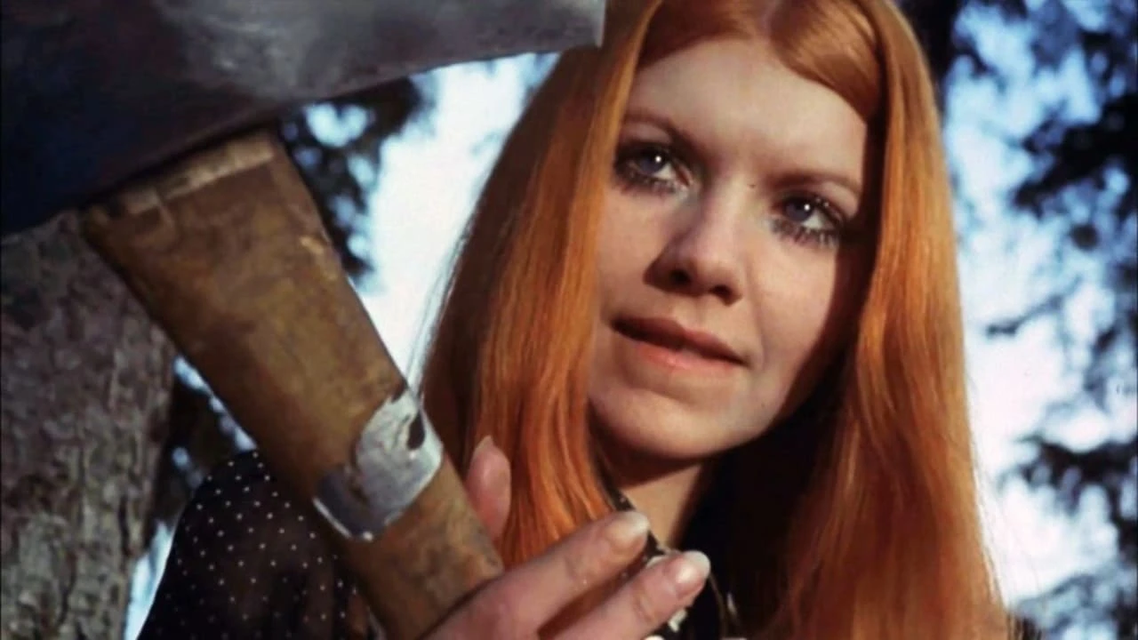 Cannibal Girls - Der Film mit der Warnglocke