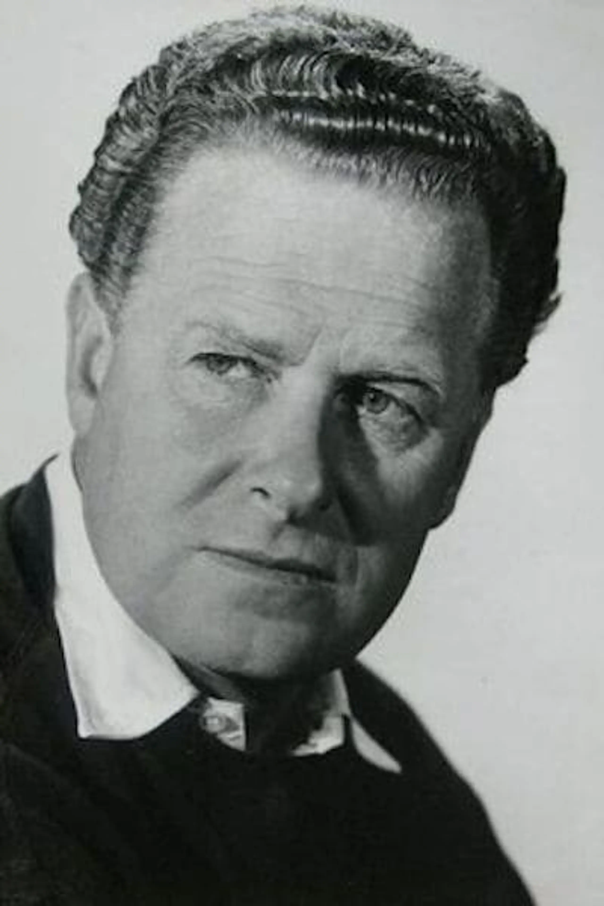 Foto von Basil Dearden