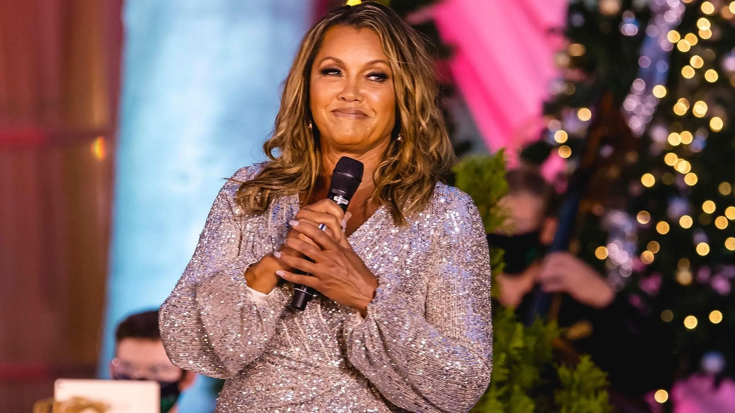 Ella Wishes You a Swinging Christmas with Vanessa Williams