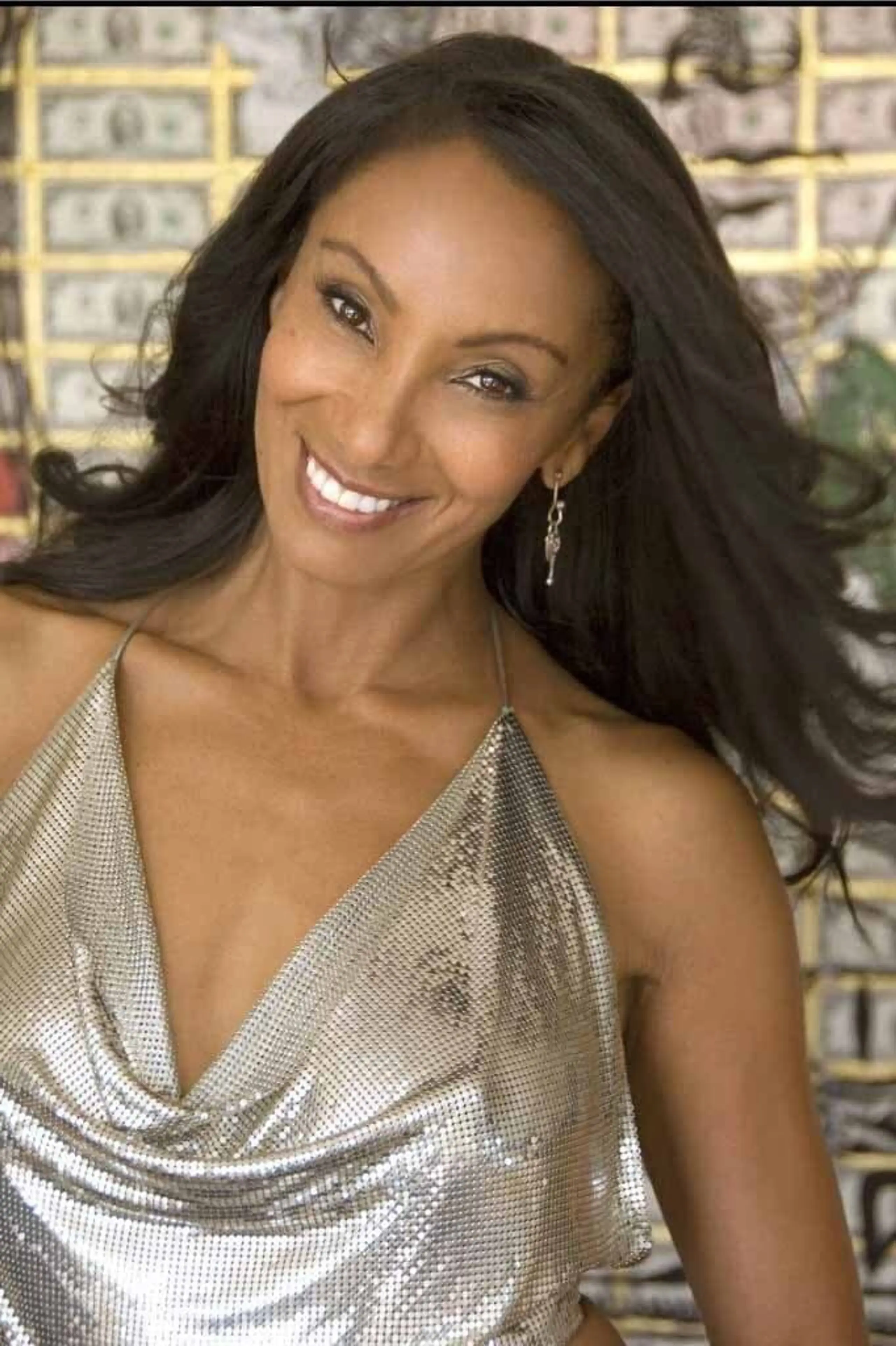 Foto von Downtown Julie Brown