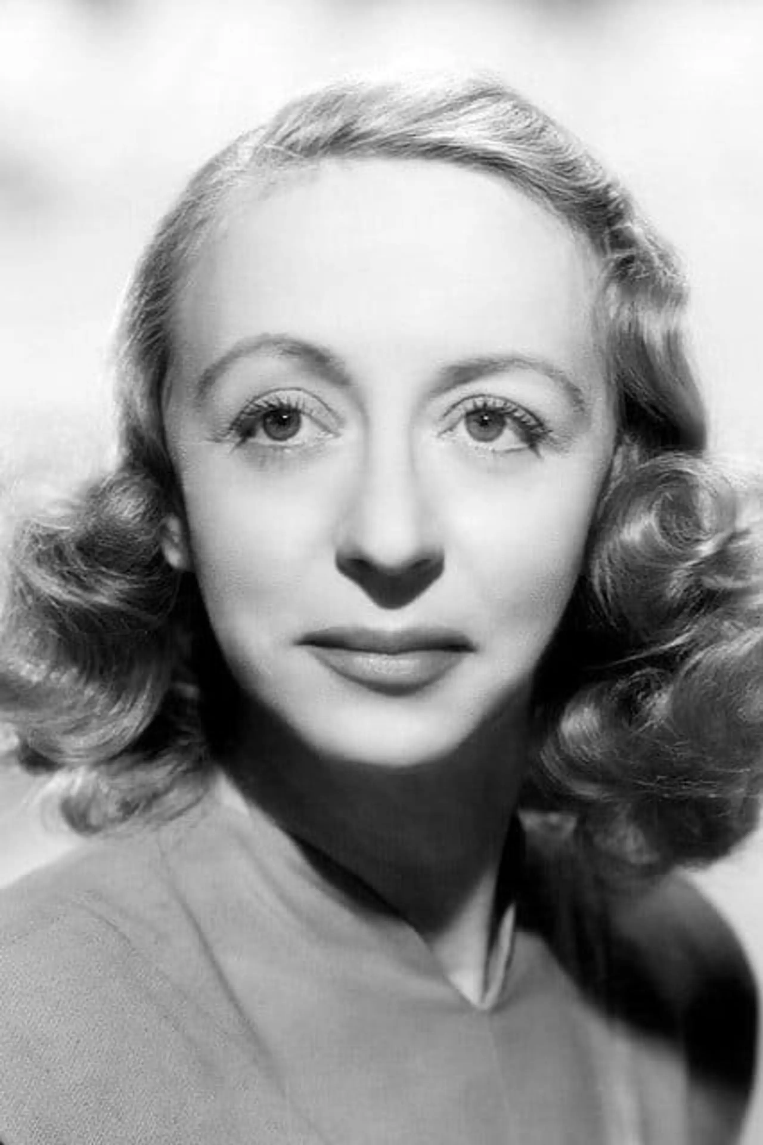 Foto von Thora Hird