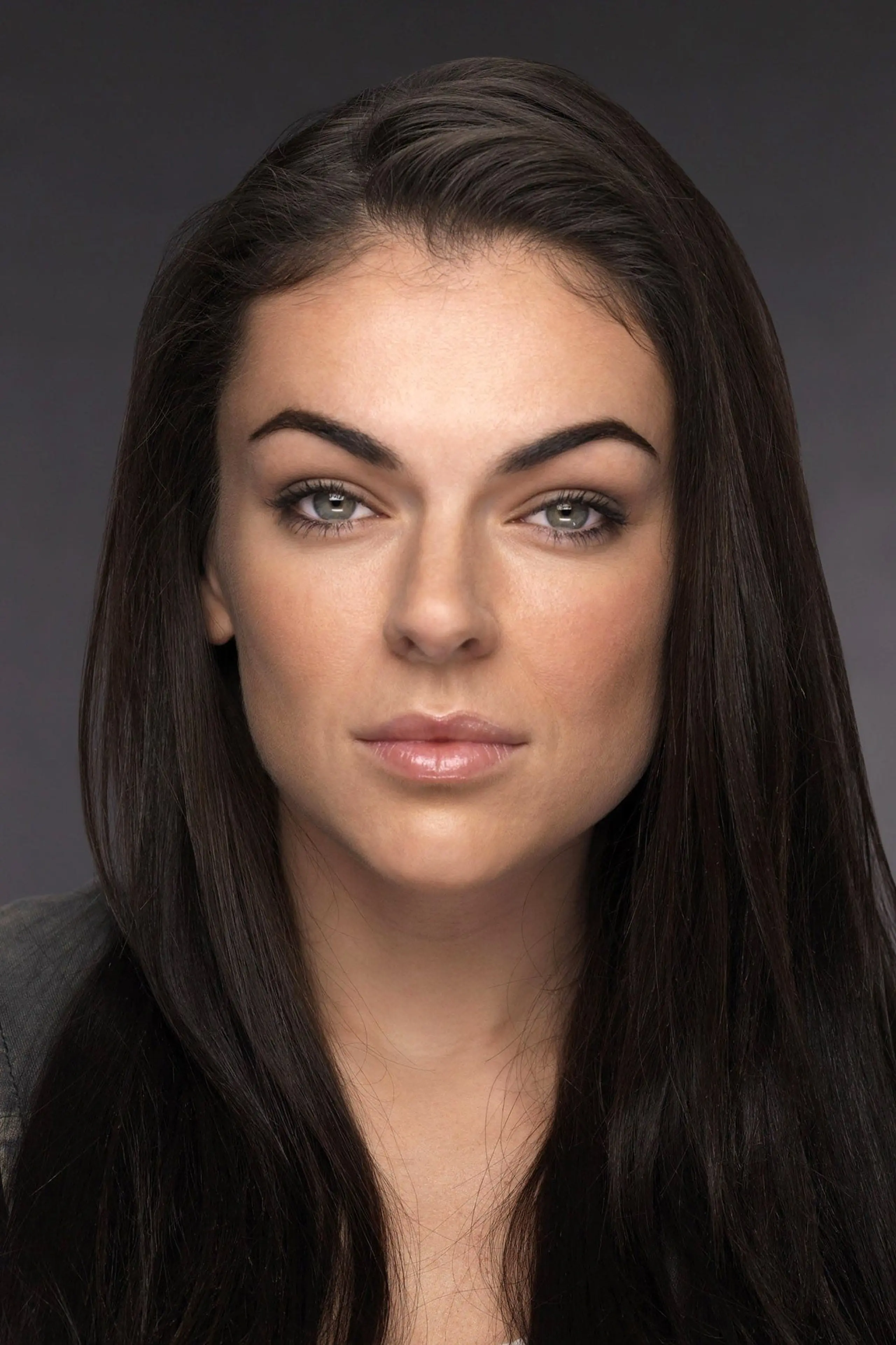 Foto von Serinda Swan