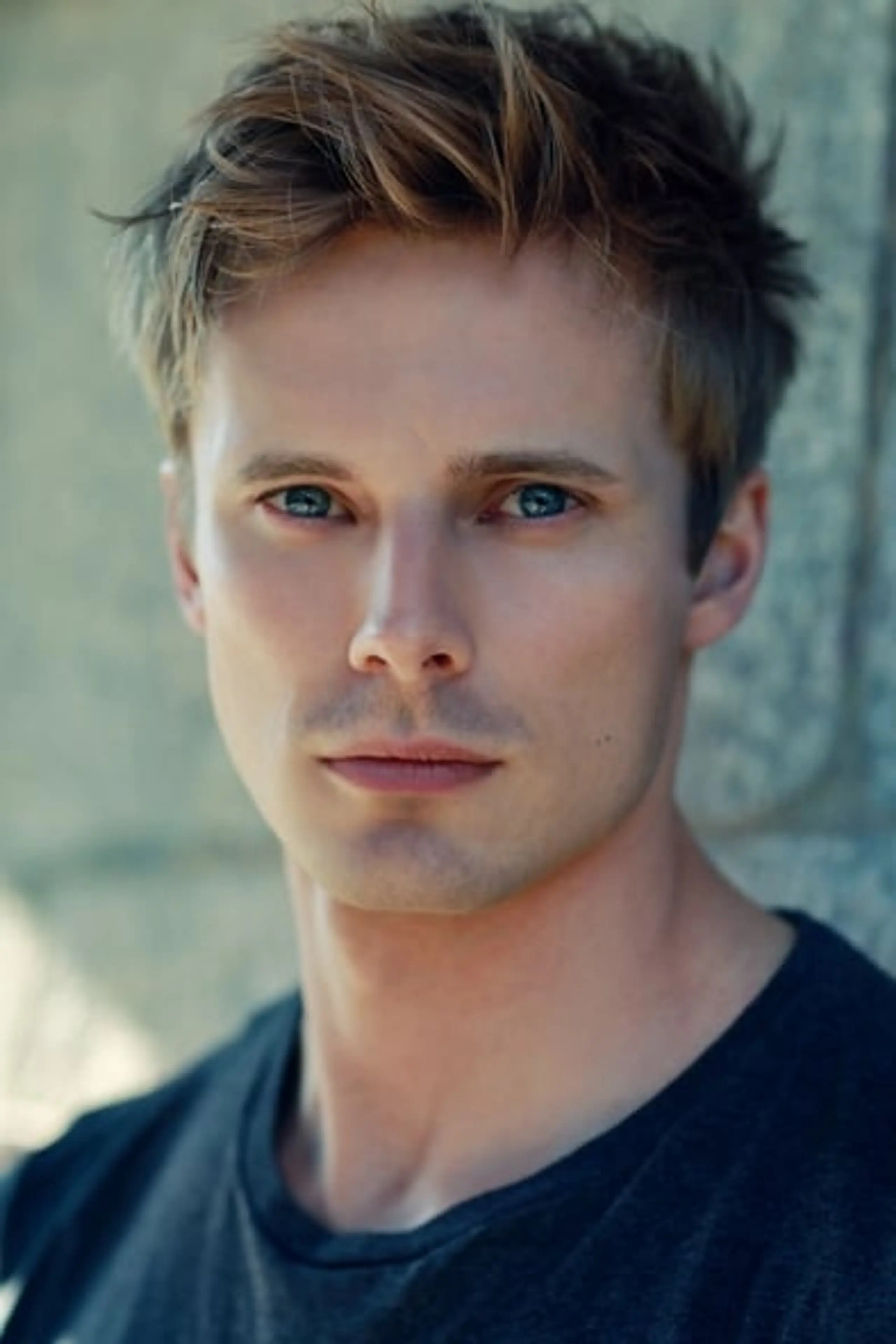 Foto von Bradley James