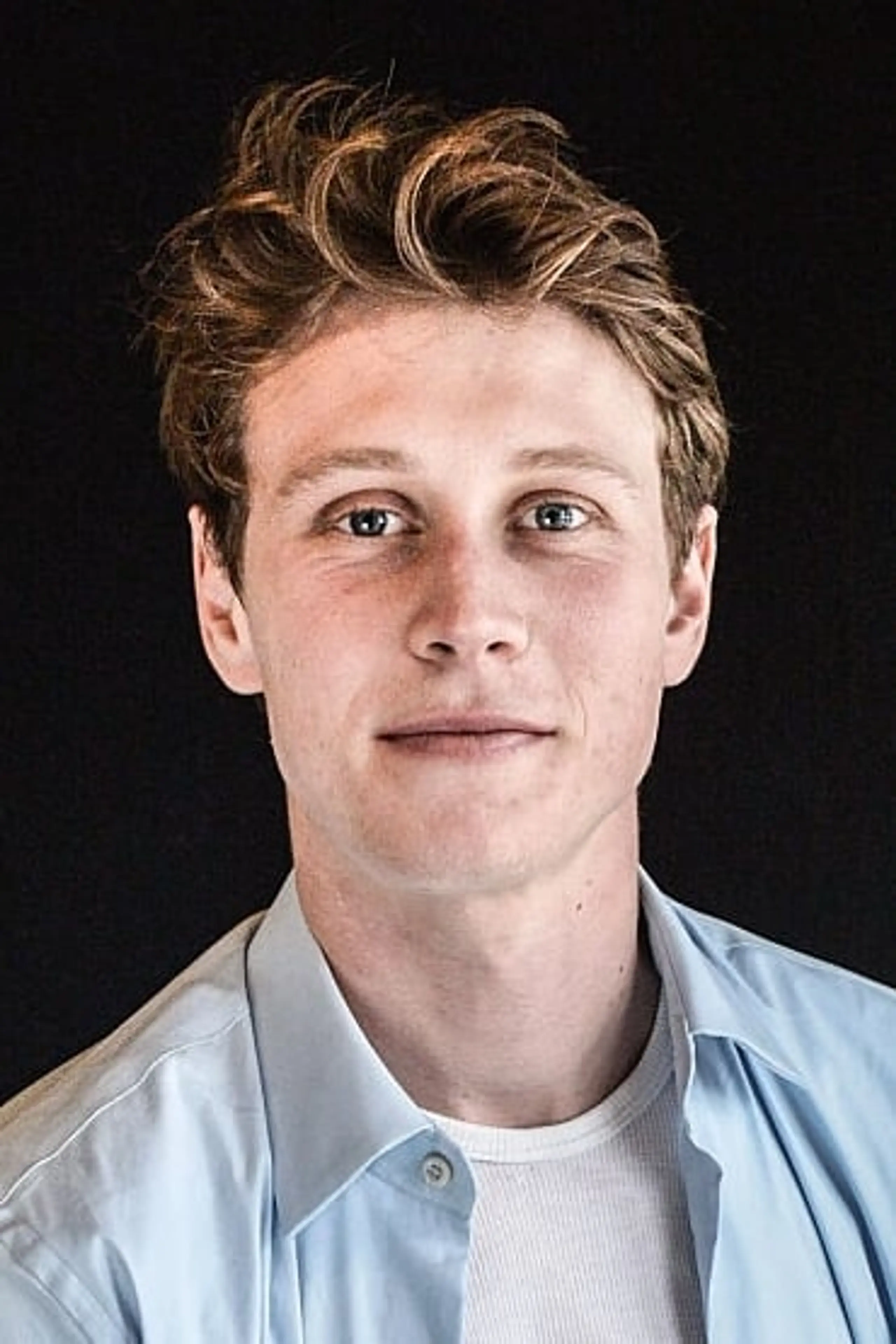 Foto von George MacKay