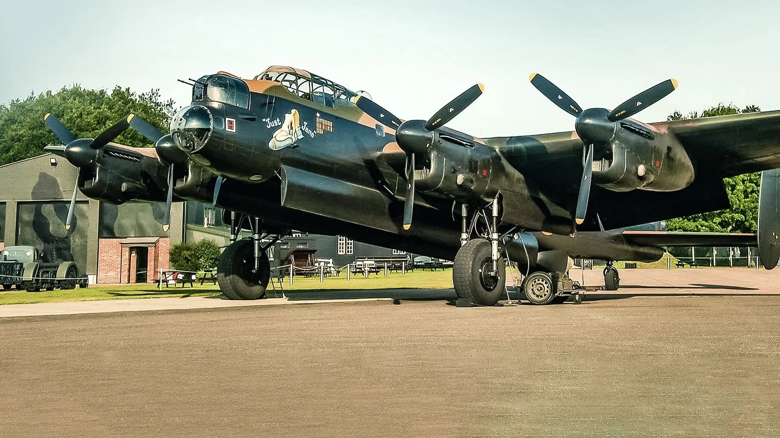 Guy Martin's Lancaster Bomber