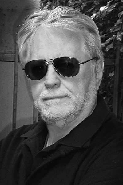 Foto von Harry Thomason