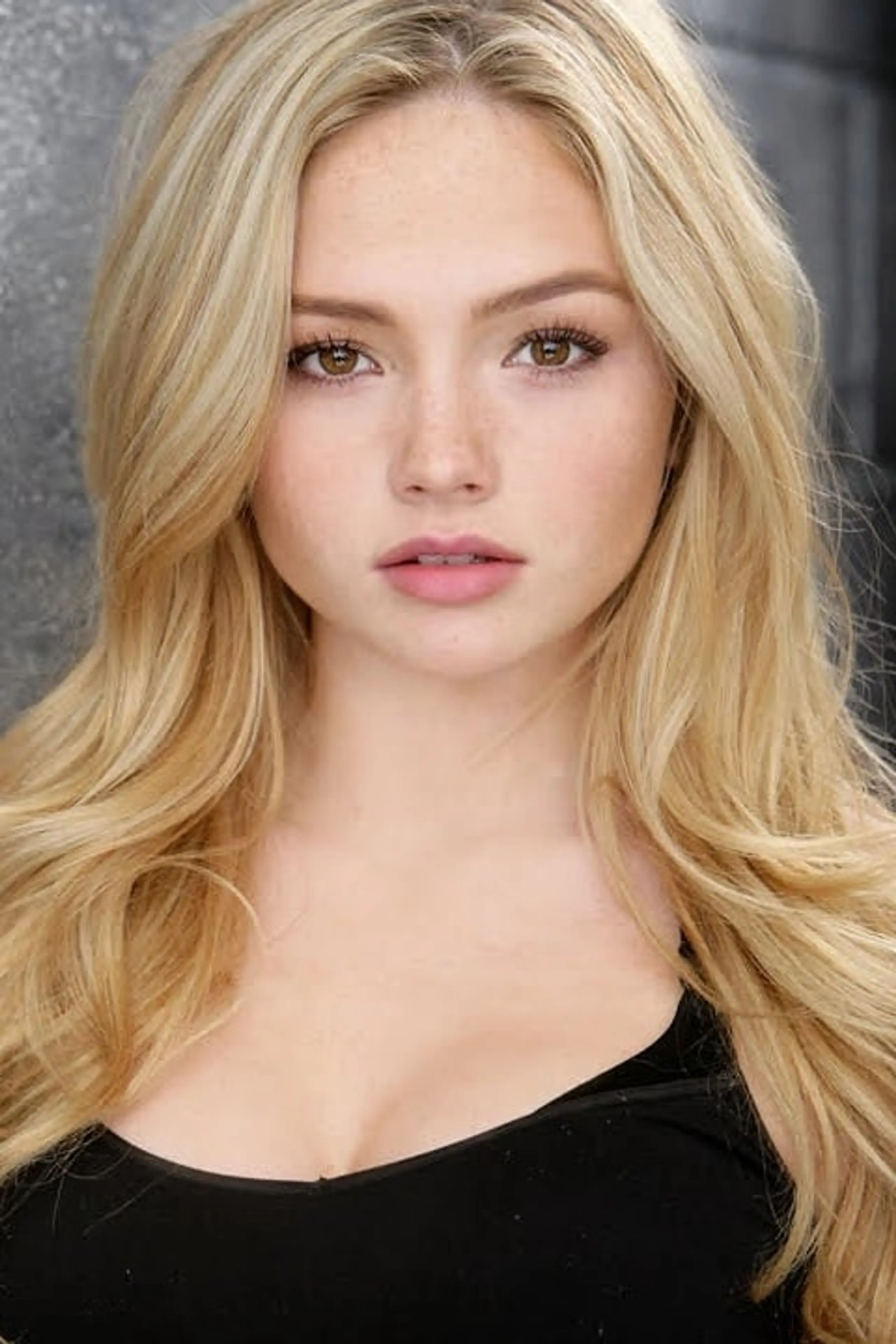 Foto von Natalie Alyn Lind