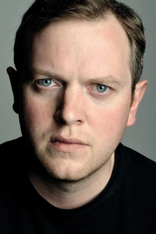 Foto von Miles Jupp