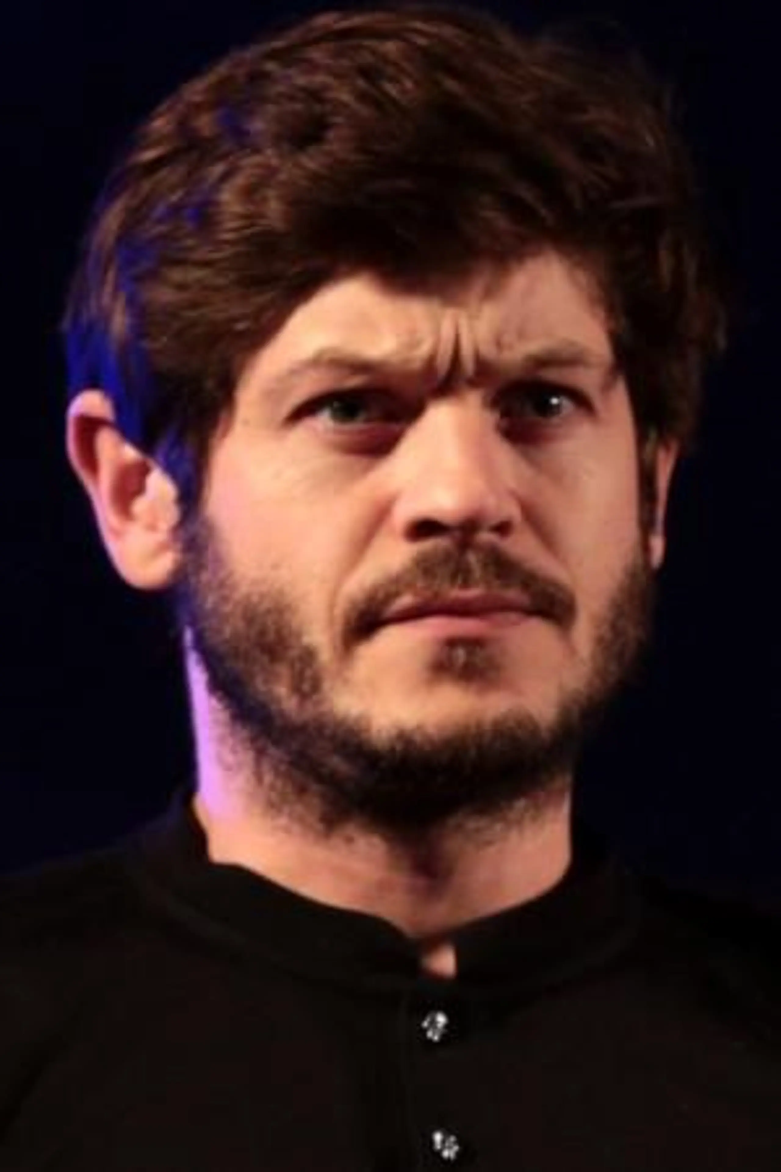 Foto von Iwan Rheon