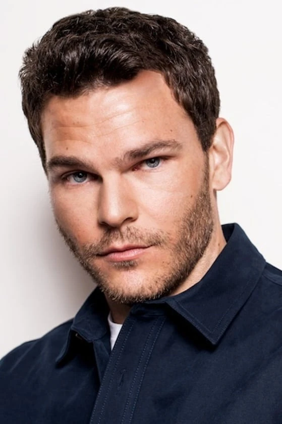 Foto von Josh Helman