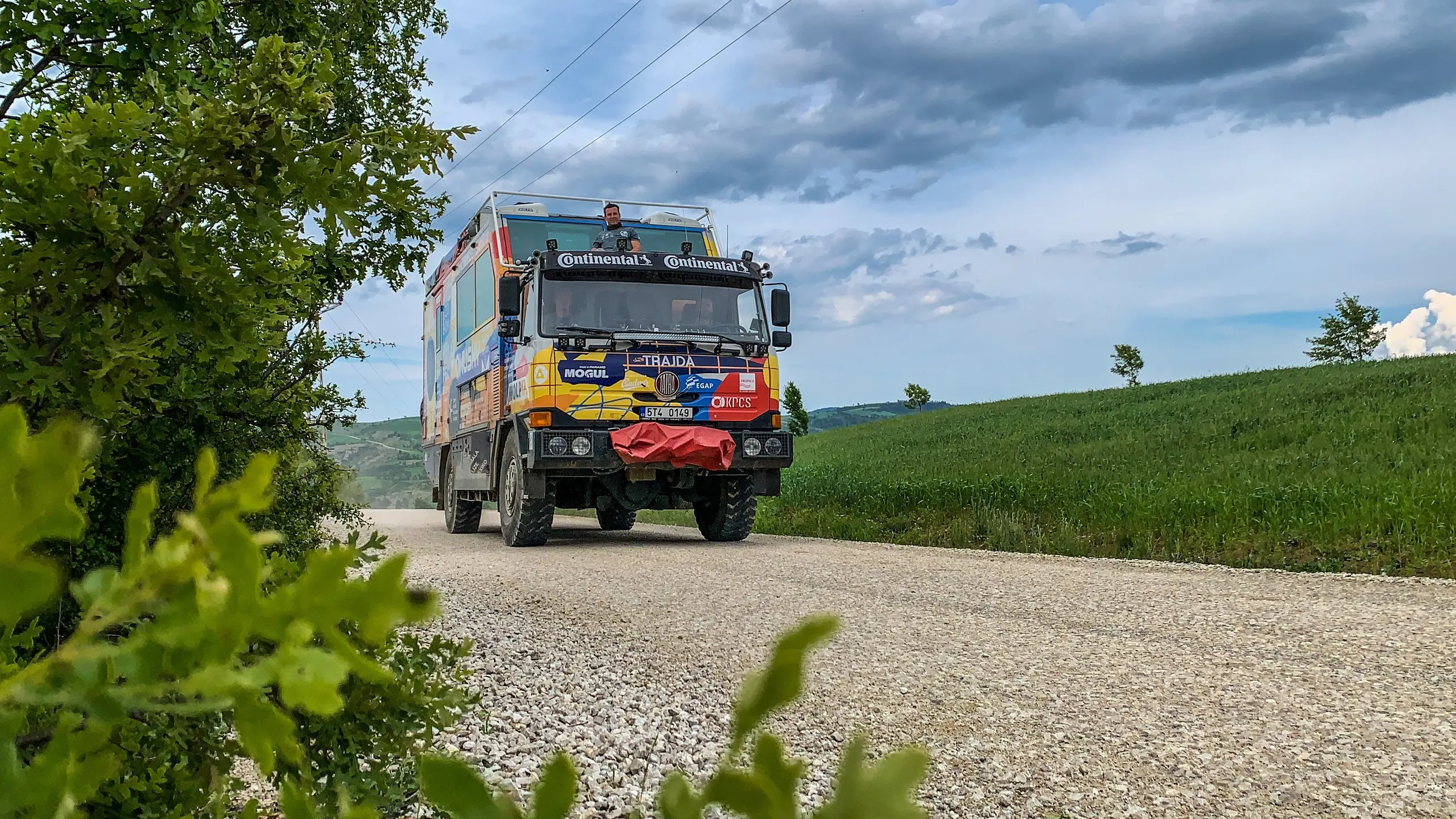 Tatra kolem světa 2