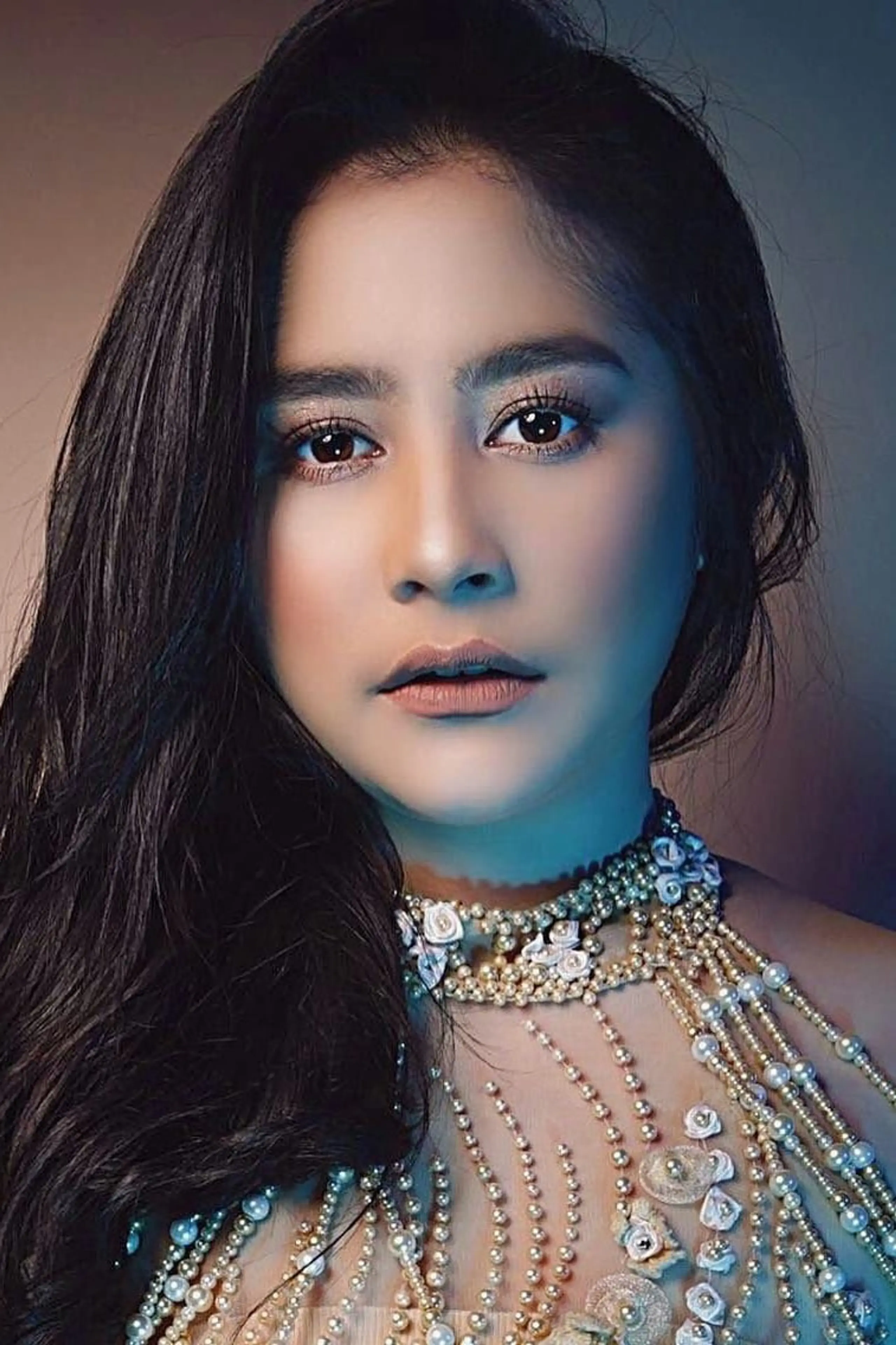 Foto von Prilly Latuconsina