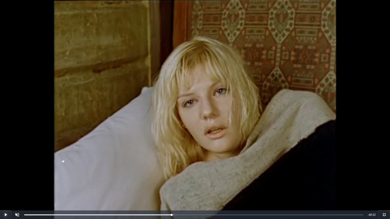 Ajoyib godak yigitidan kunnilingus oladi