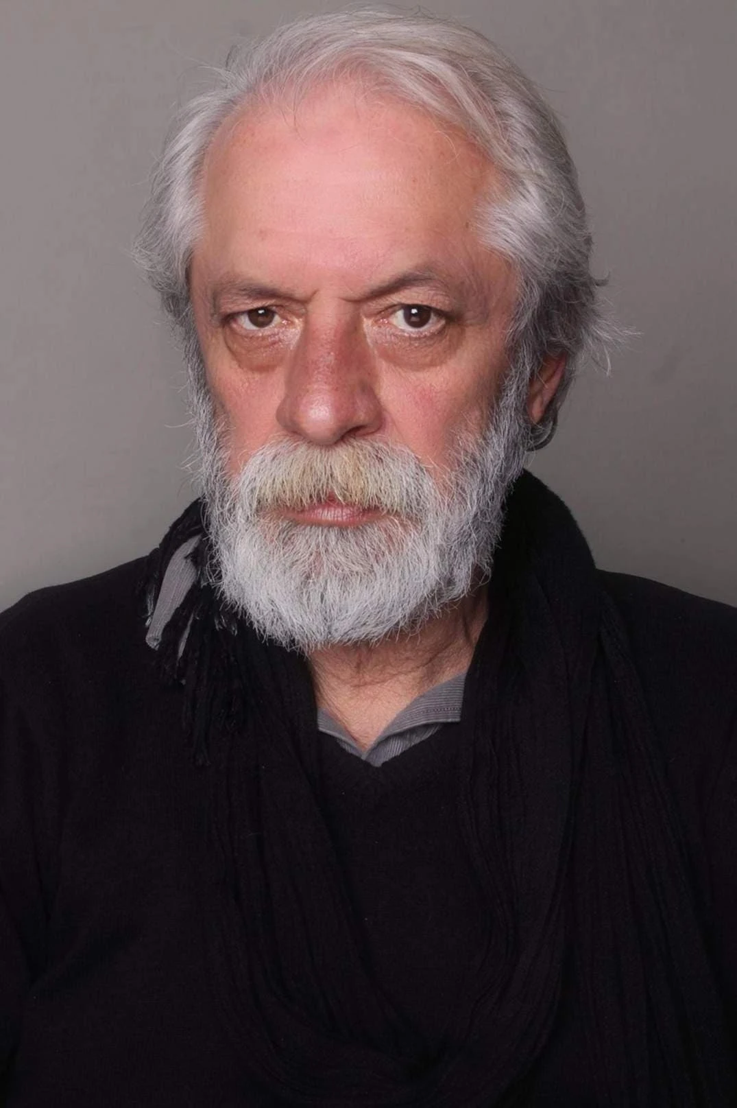 Foto von İzzet Çivril