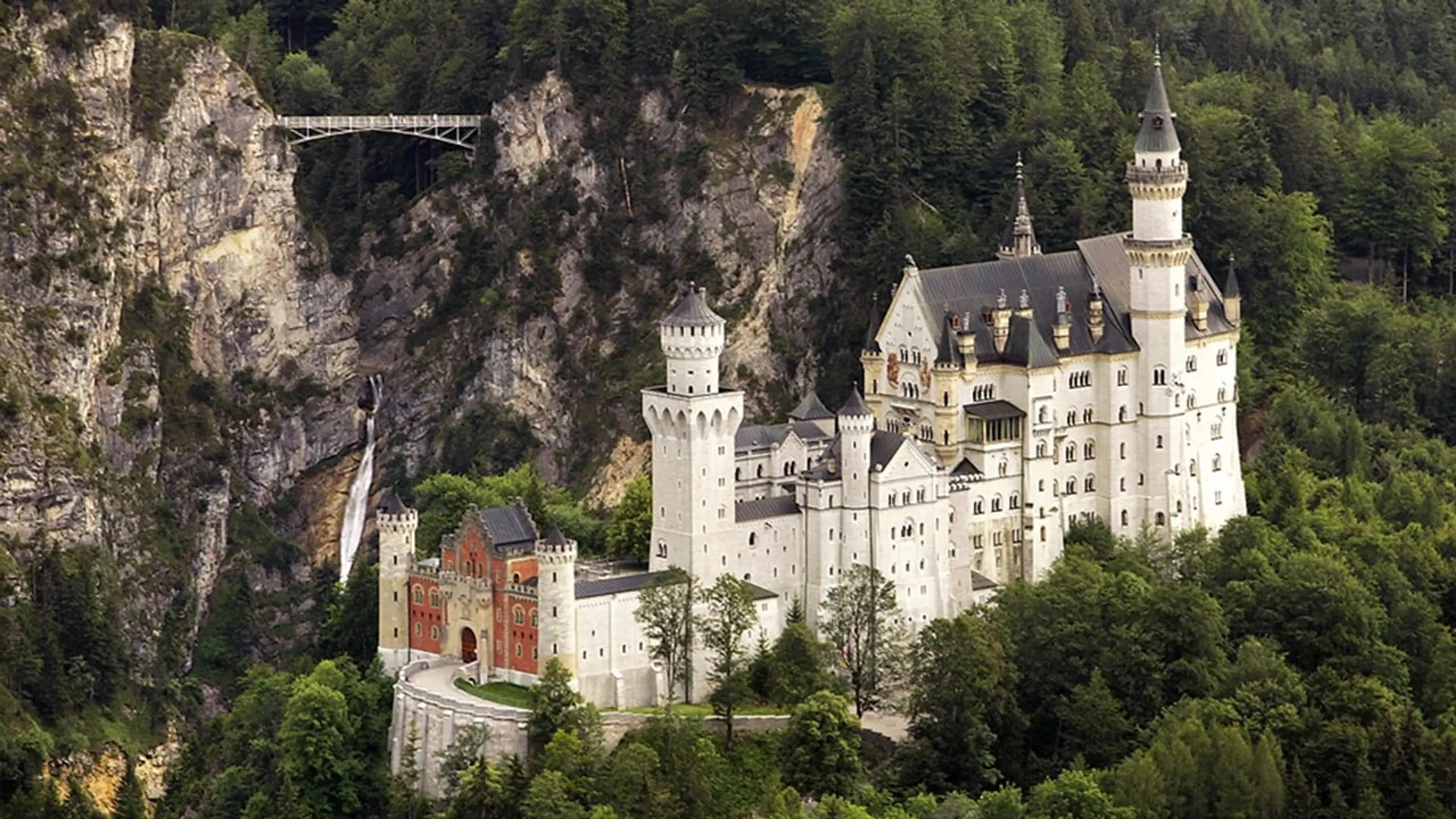 The Fairytale Castles of King Ludwig II