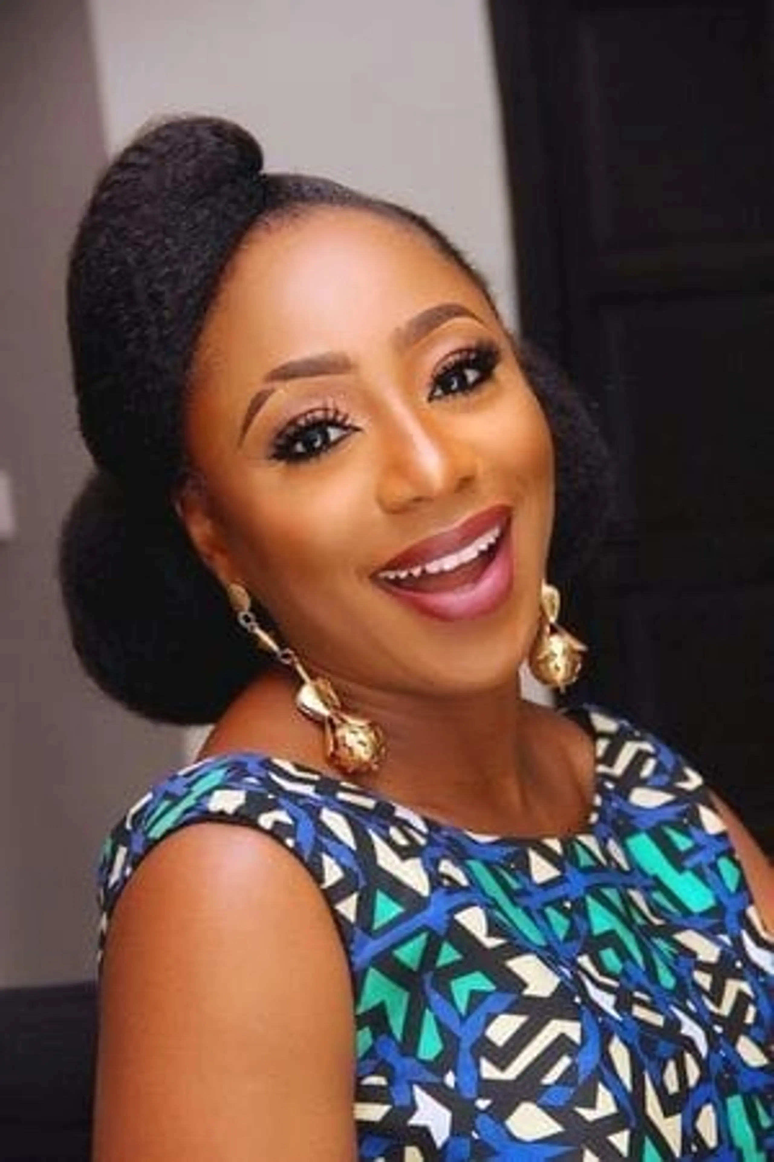 Foto von Dakore Egbuson-Akande