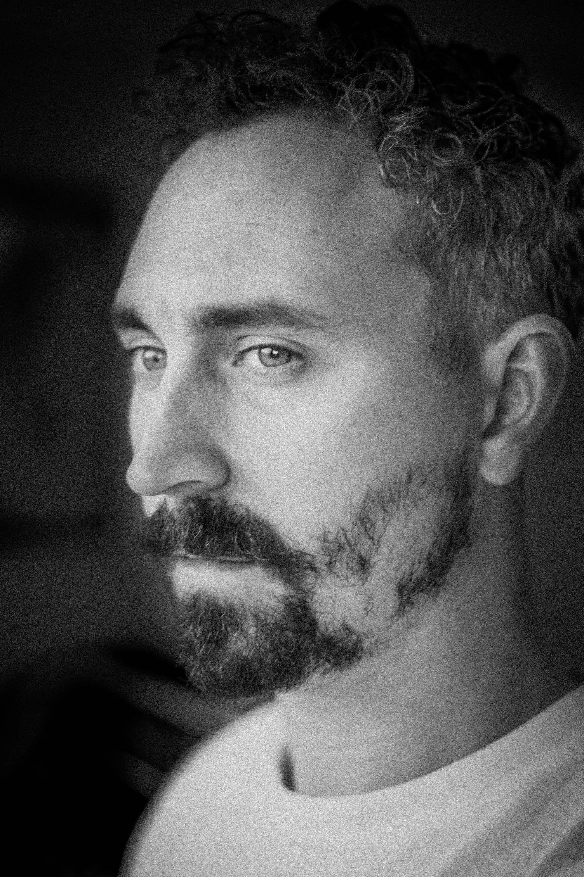 Foto von Laurence Love Greed