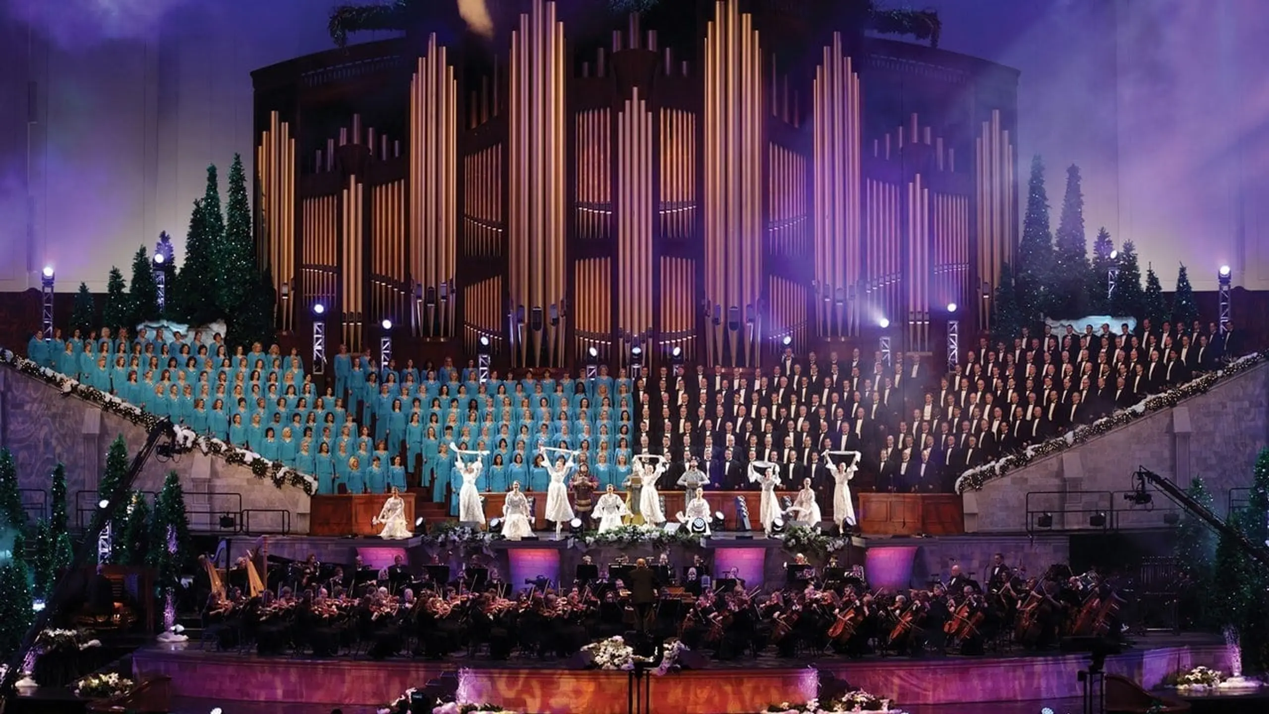 Christmas with the Mormon Tabernacle Choir