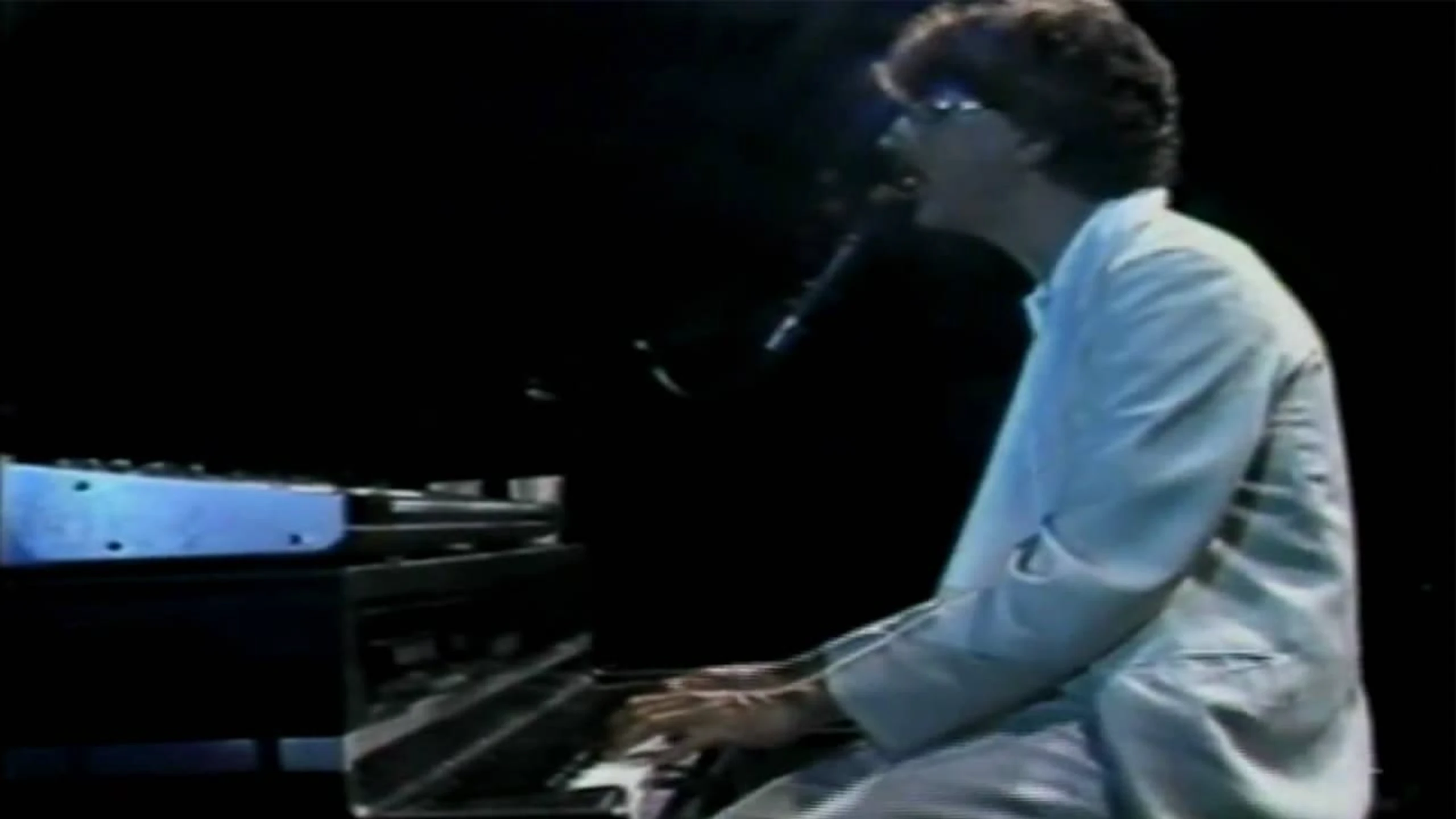 Charly García: En vivo en el Luna Park