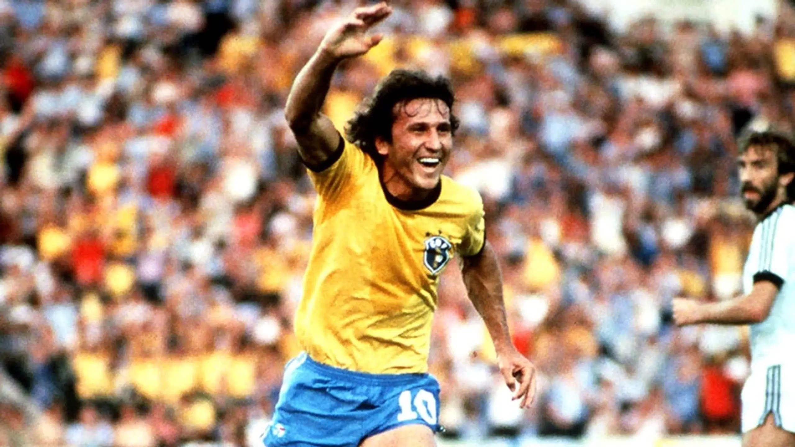 Zico - O Galinho de Ouro do Brasil