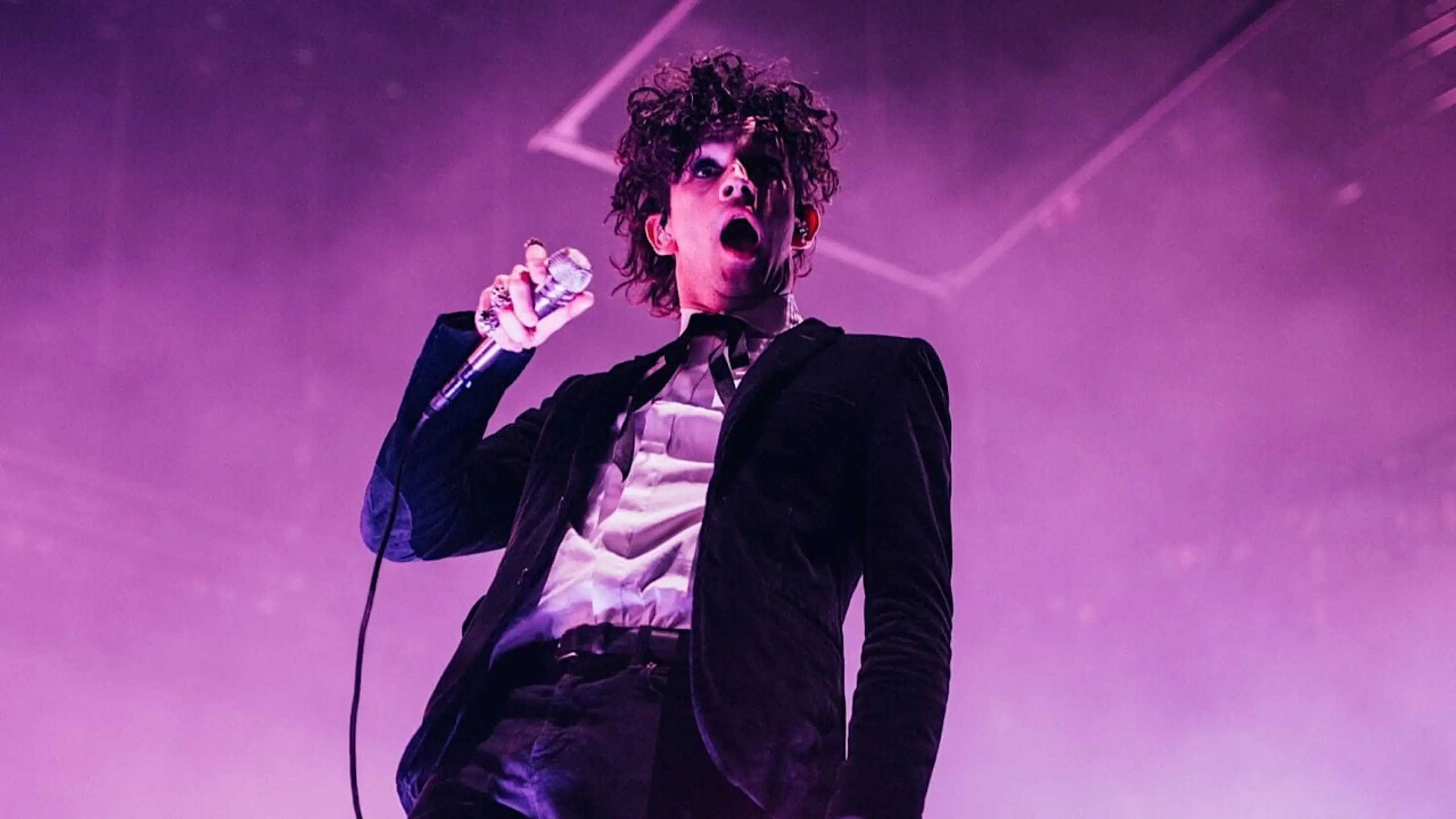 Vevo Presents: The 1975 Live at The O2, London