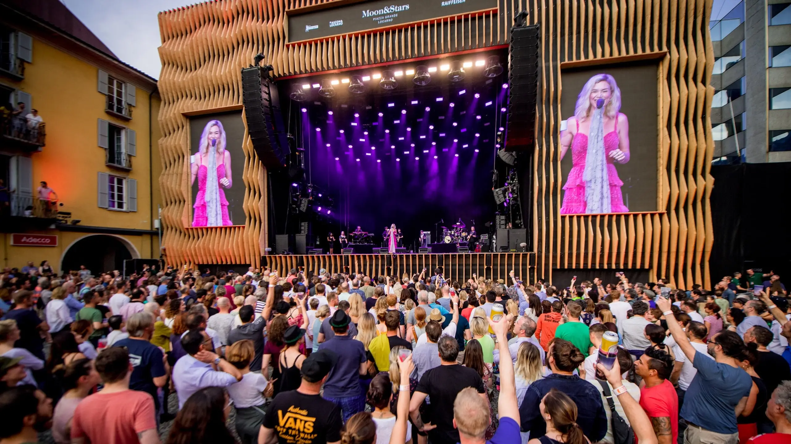 Joss Stone - Moon & Stars Festival 2019