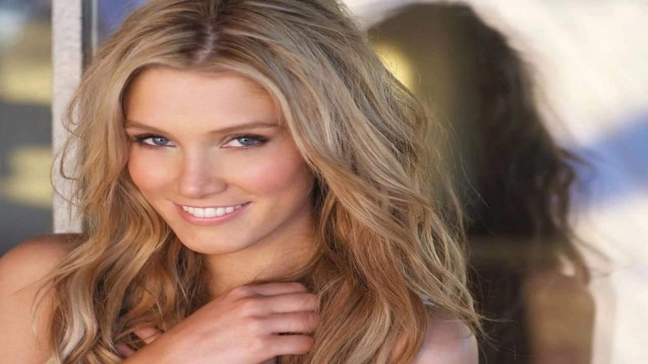 Delta Goodrem, The visualise tour