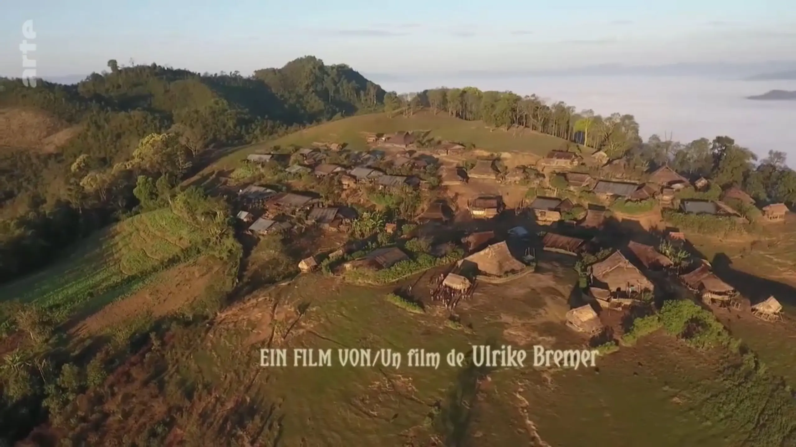 Laos - Das Dorf über den Wolken