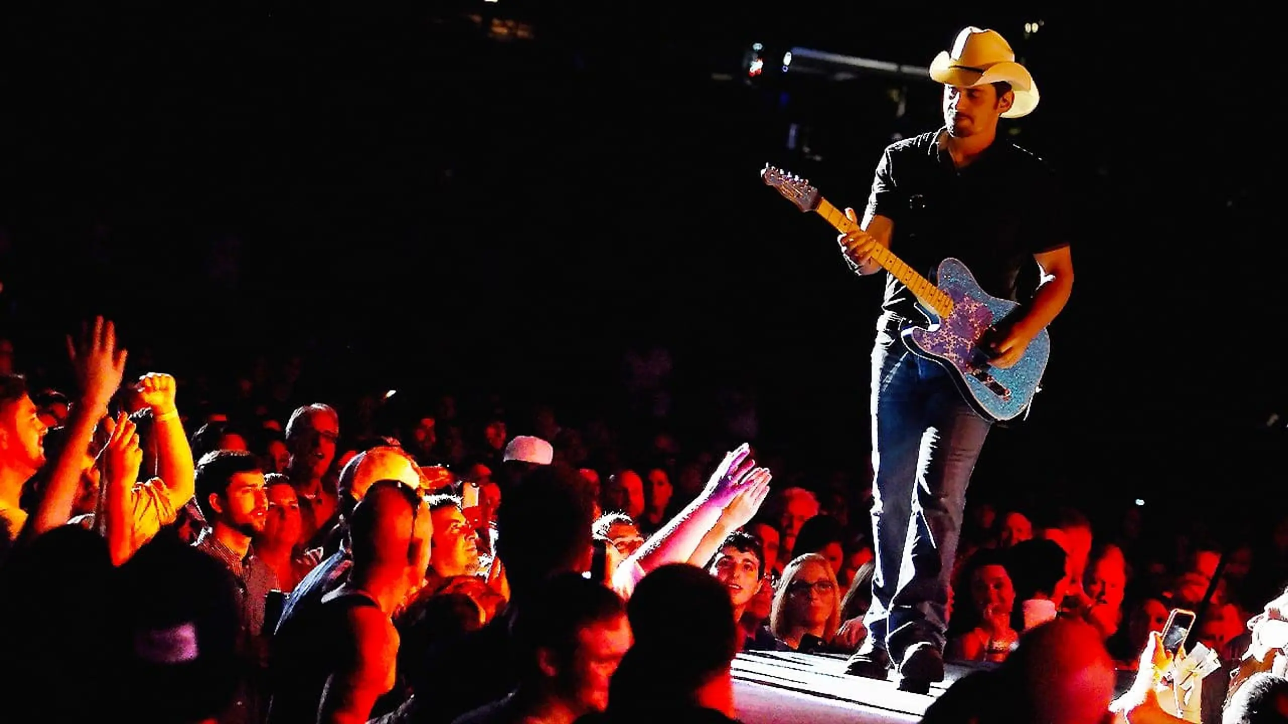 Brad Paisley Life Amplified World Tour