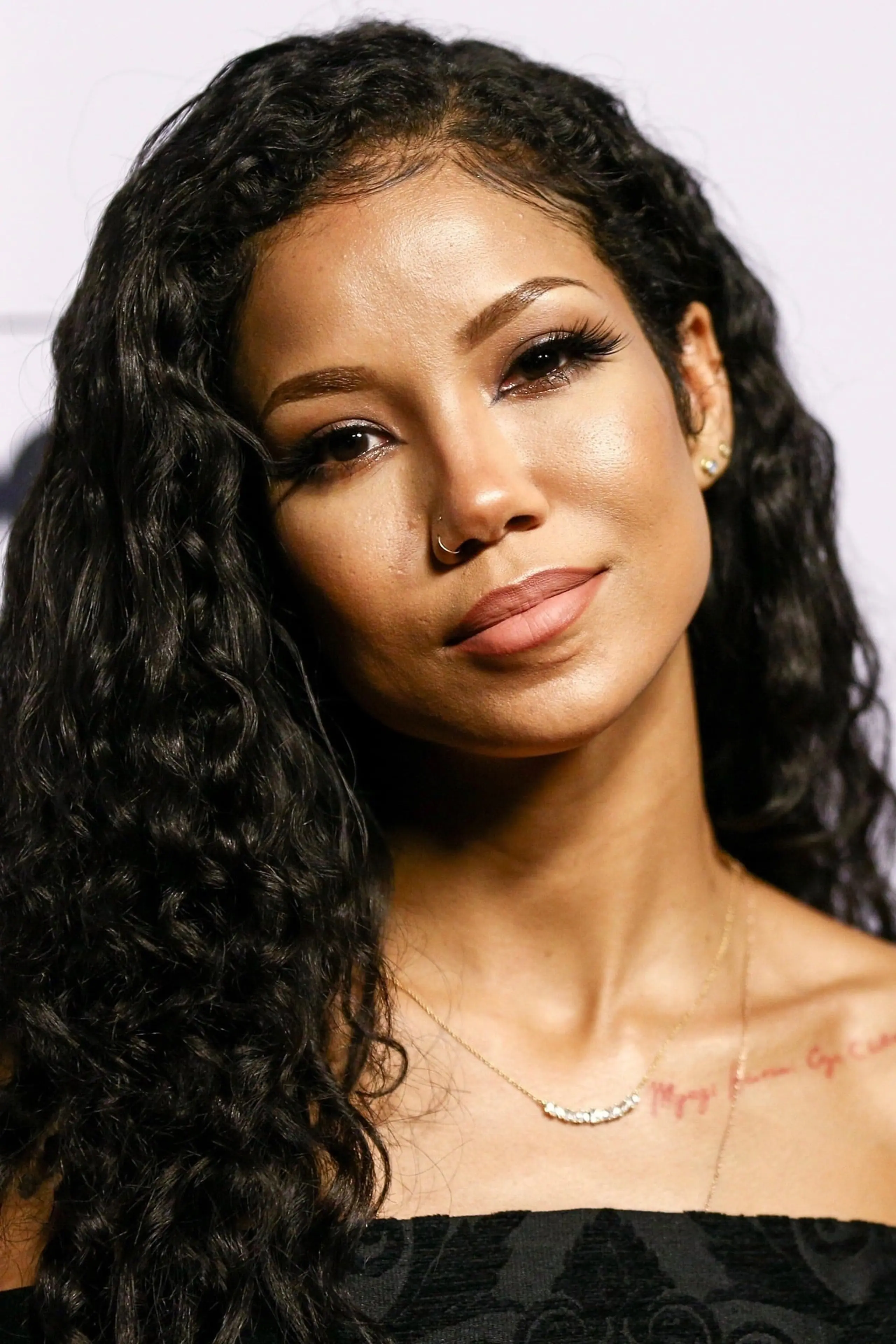 Foto von Jhené Aiko